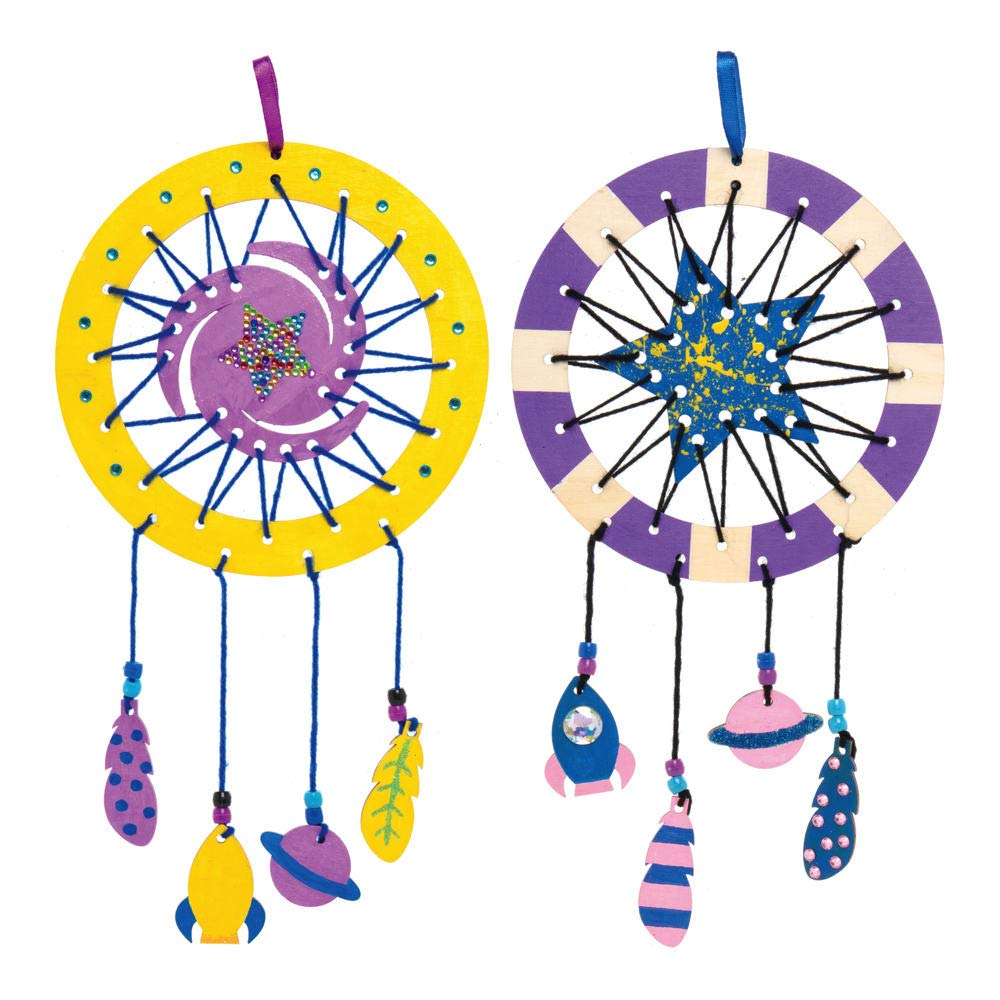 Baker Ross AX213 Kits D'Attrape-Rêves Système Solaire En Bois - Paquet De 4, Créez Vos Propres Attrape-Rêves Pour Les Arts Et L'Artisanat Pour Enfants