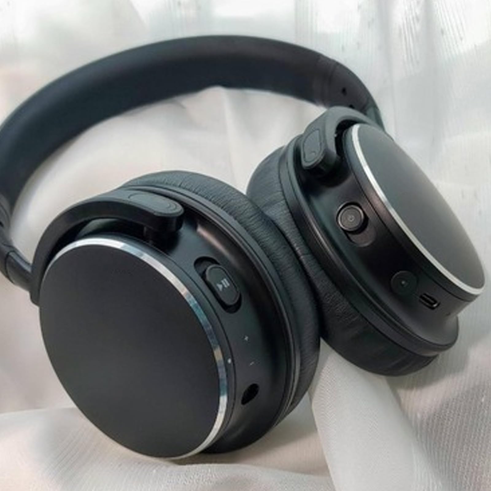 Amazon | Y600NCノイズ分離と快適なフィットプロテインレザー