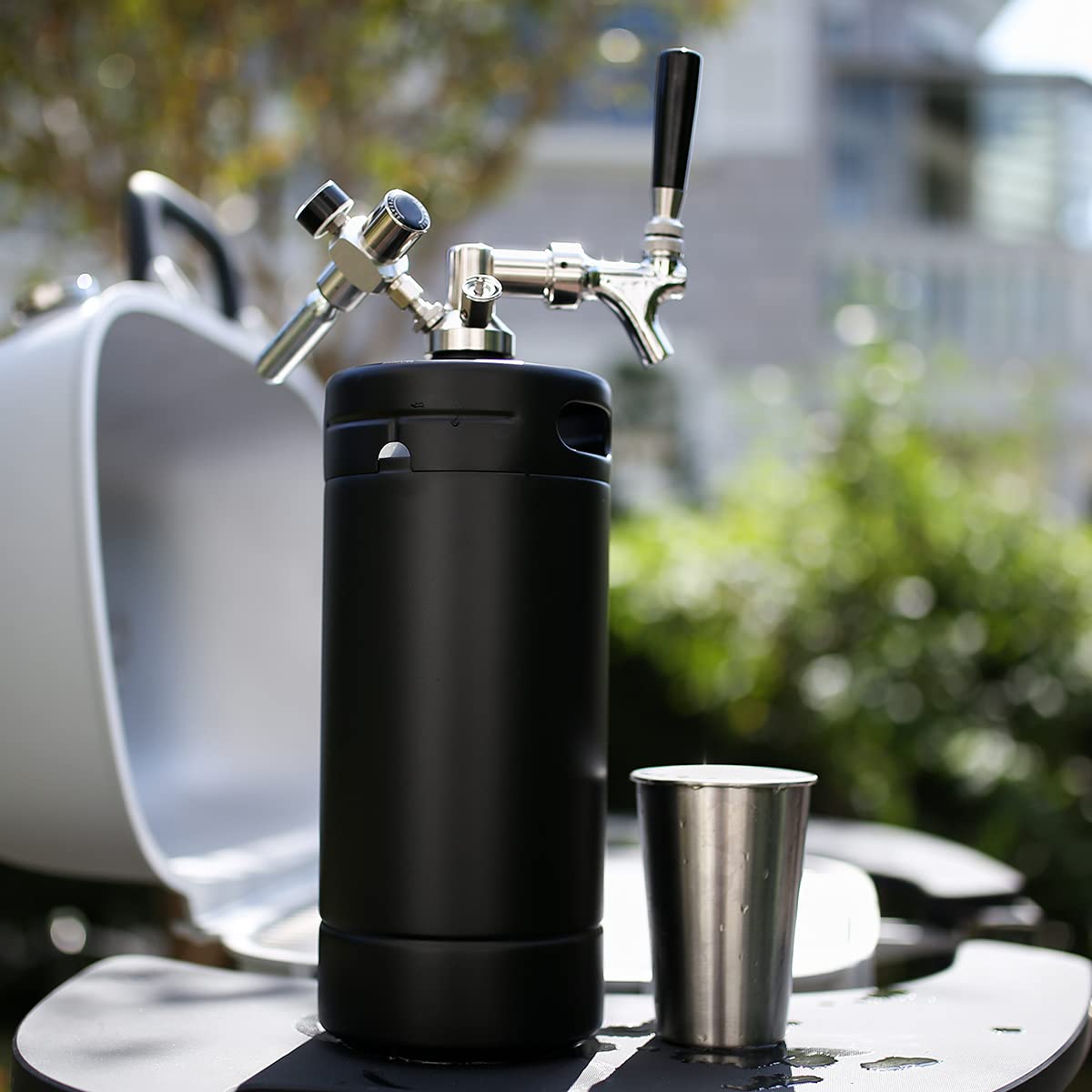 TMCRAFT - Mini Keg Growler da 4 litri - Sistema di kit di fusti per uso domestico pressurizzato in acciaio inossidabile per mantenere la freschezza e la carbonatazione della birra (nero opaco)