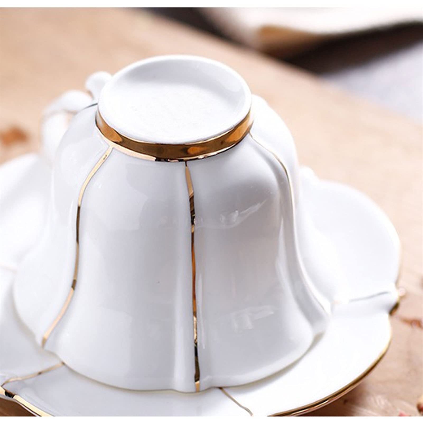 Kaffeebecher Prozellan Espresso Tasse, Keramiktassen und Untertassen-Set, elegantes Tee- und Kaffee-Set im europäischen Stil, ausgefallene Kaffeetassen mit Teelöffeln, 6,8 oz, exquisite Kaffeetasse