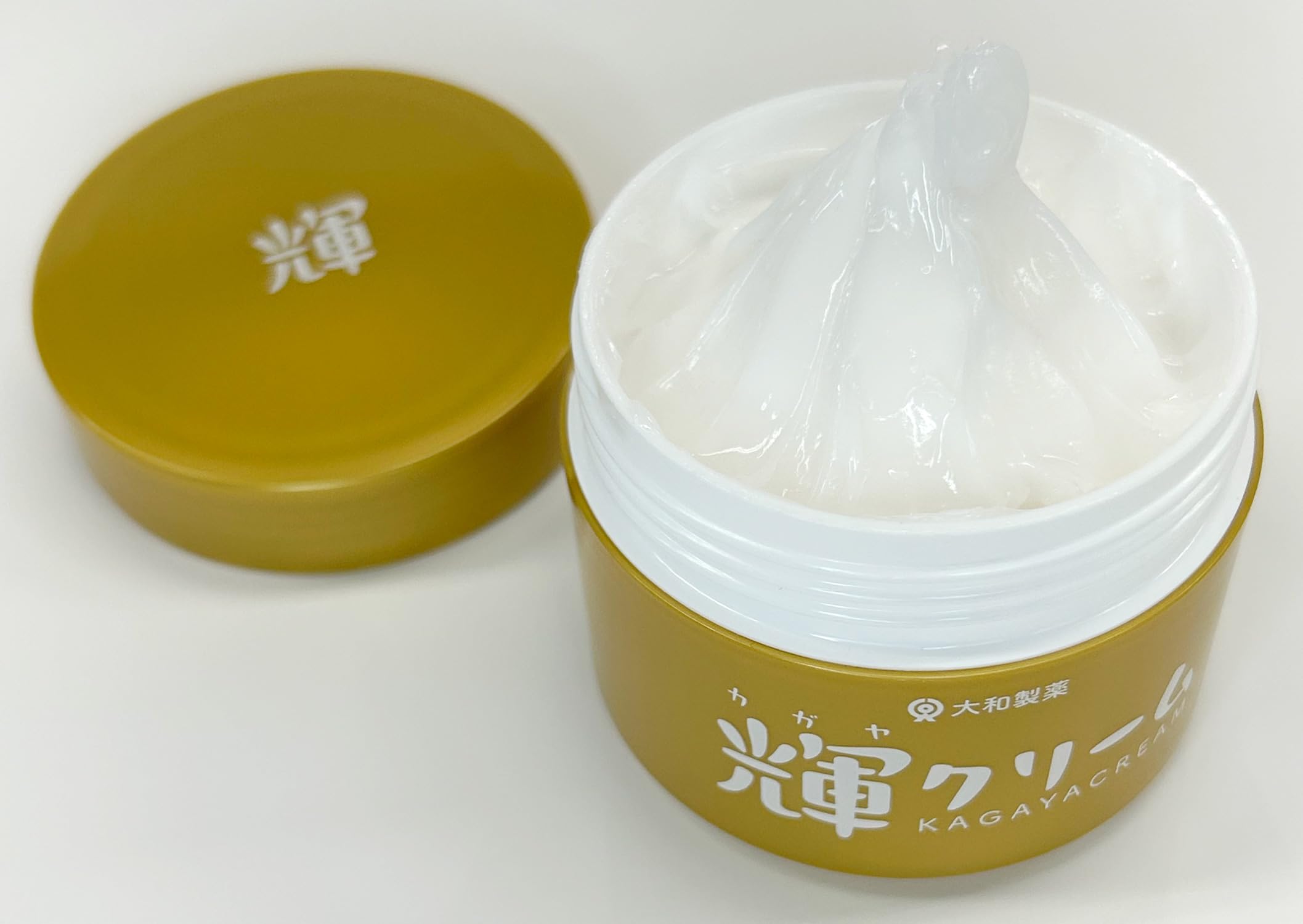 Amazon | 輝クリーム 130g | 大和製薬輝クリーム | 乳液・クリーム 通販
