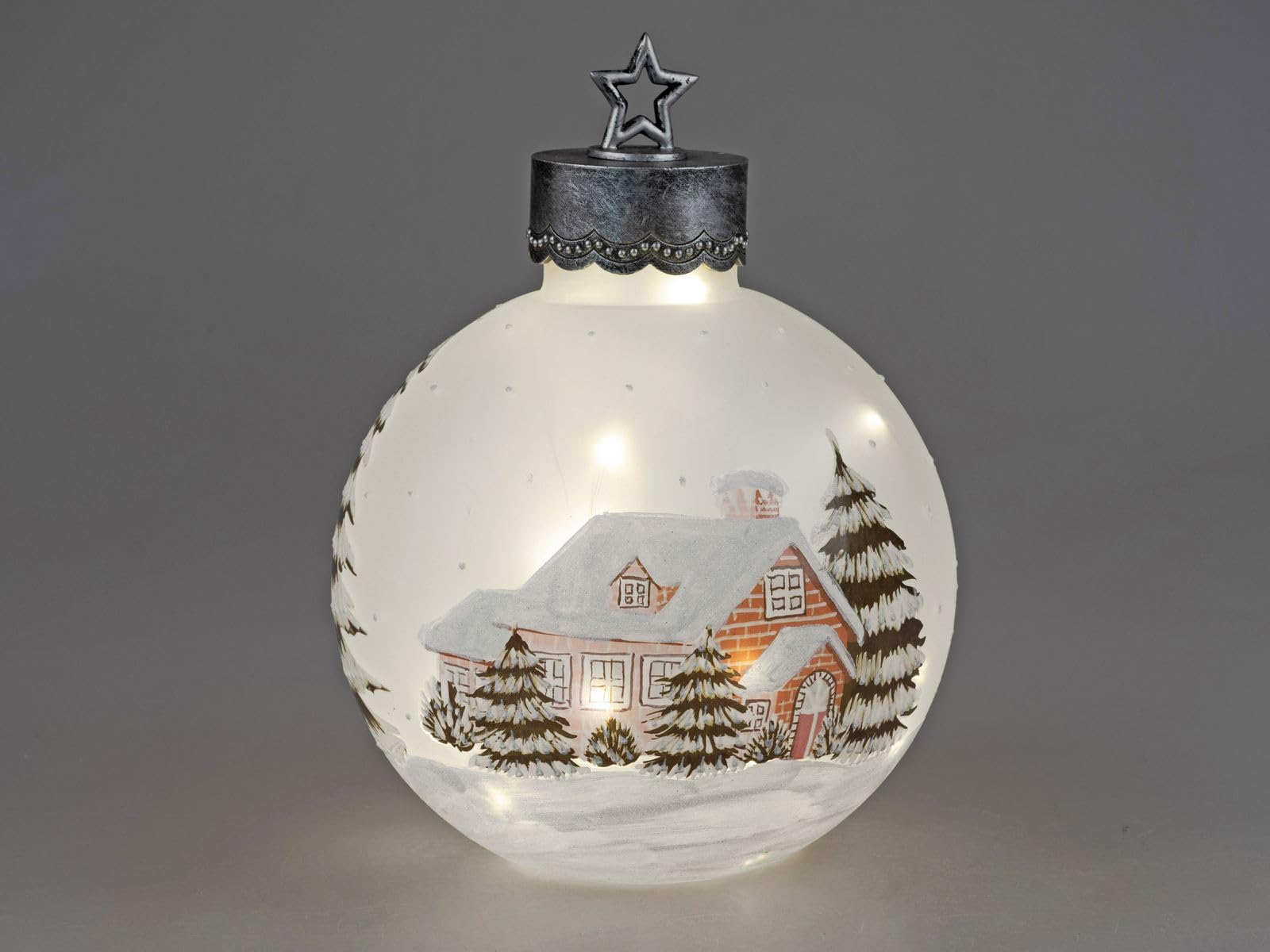 formano XXL LED Deko-Kugel 35 cm Winterdekor Glaskugel Timer 6 h/18 h beleuchtet - Batteriebetrieben - Herbst Winter Weihnachtsdeko für Tisch Regal Fensterbank
