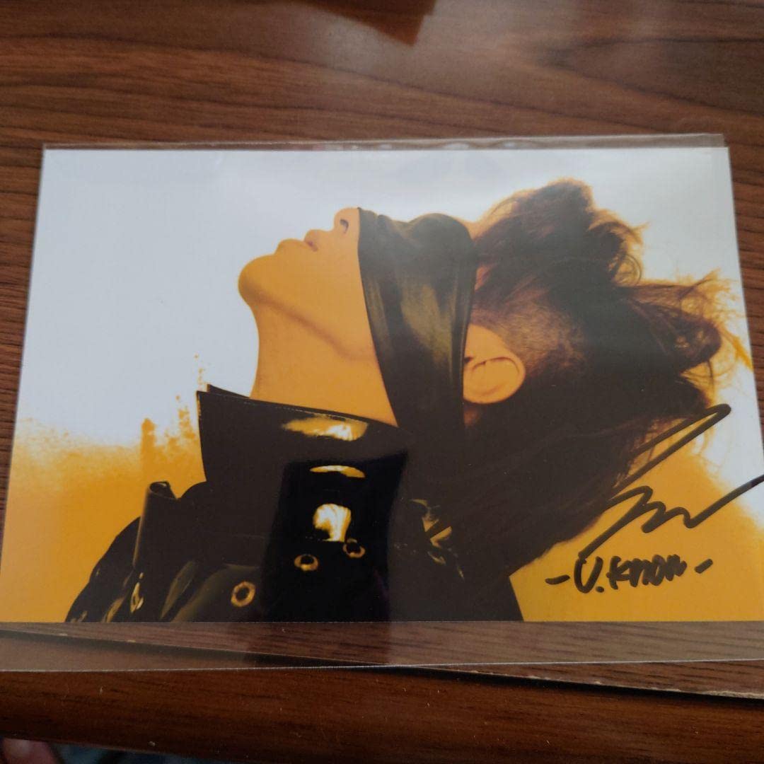 Amazon.co.jp: 東方神起 ユノ 直筆サイン入り写真 : ホーム＆キッチン