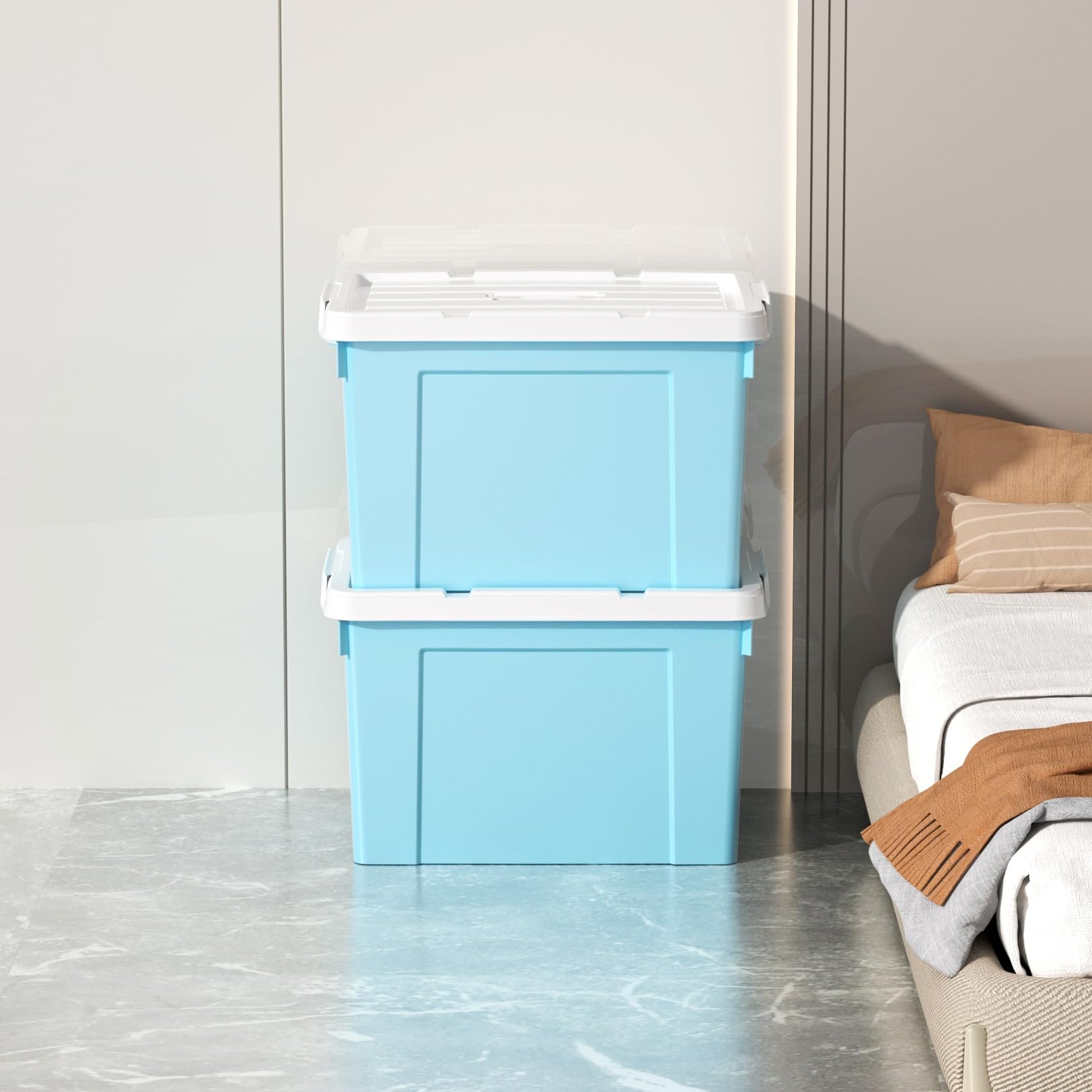 Cetomo 45L*3 Boîte de Rangement, Bac de rangement avec Poignée, Plastique Organisateur avec Couvercle, Empilable, Transportable, pour Vêtements, Bureau, Chambre, Dortoirs, Bleu, 45L - Lot de 3