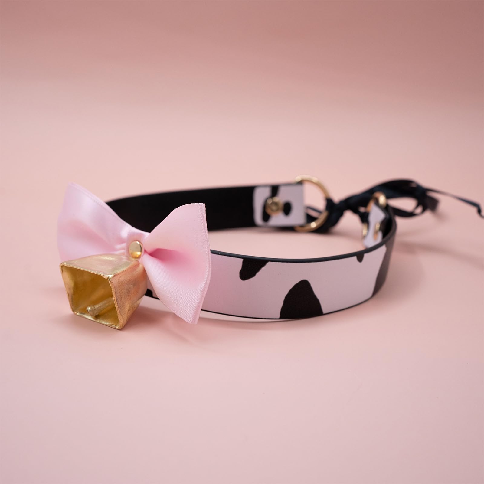 paloli Basic Cow Print Bell Collar Choker Necklace for women: Black Pink Bow