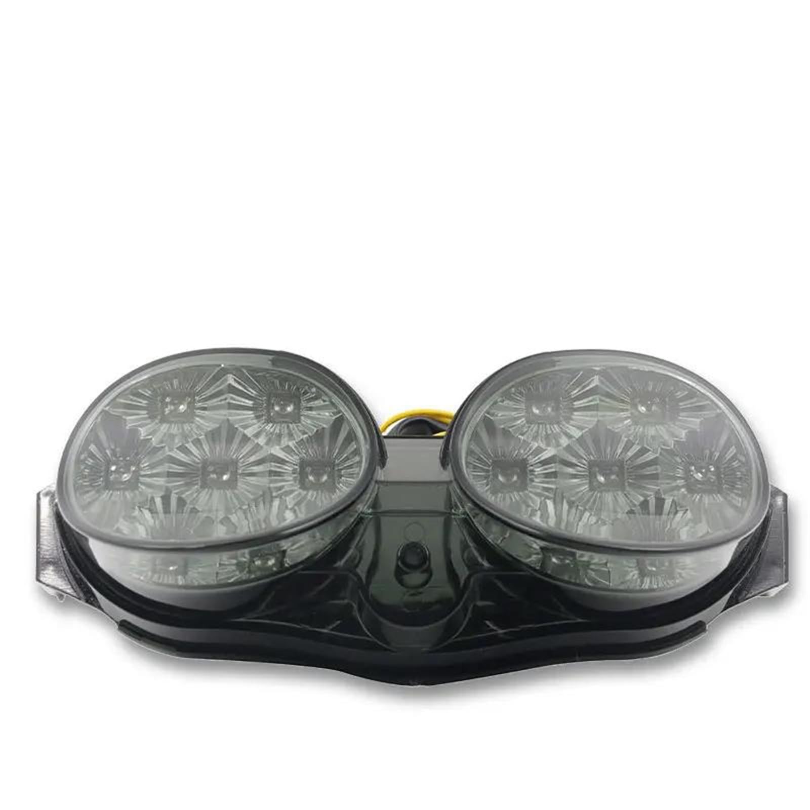 Feu stop moto Yamaha XJR 1300 avec clignotants pour sécuriser vos balades de nuit et sorties week-end