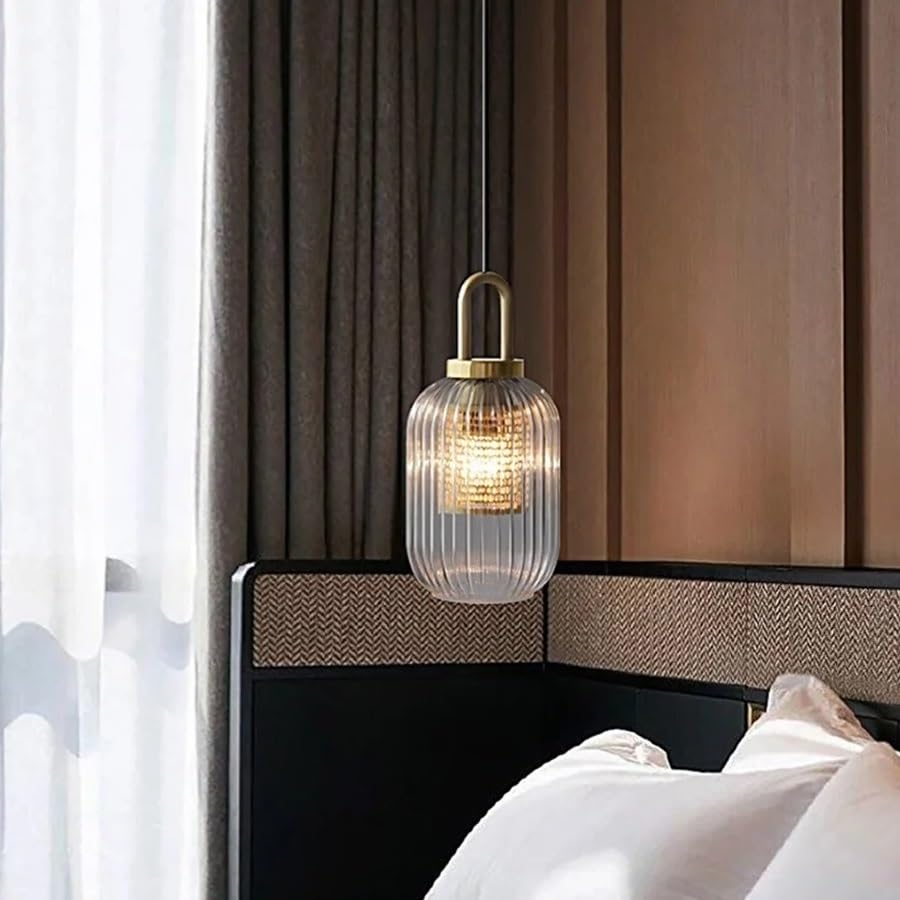 Lanterne en verre rayé et luminaire suspendu rétro chic pour comptoir design