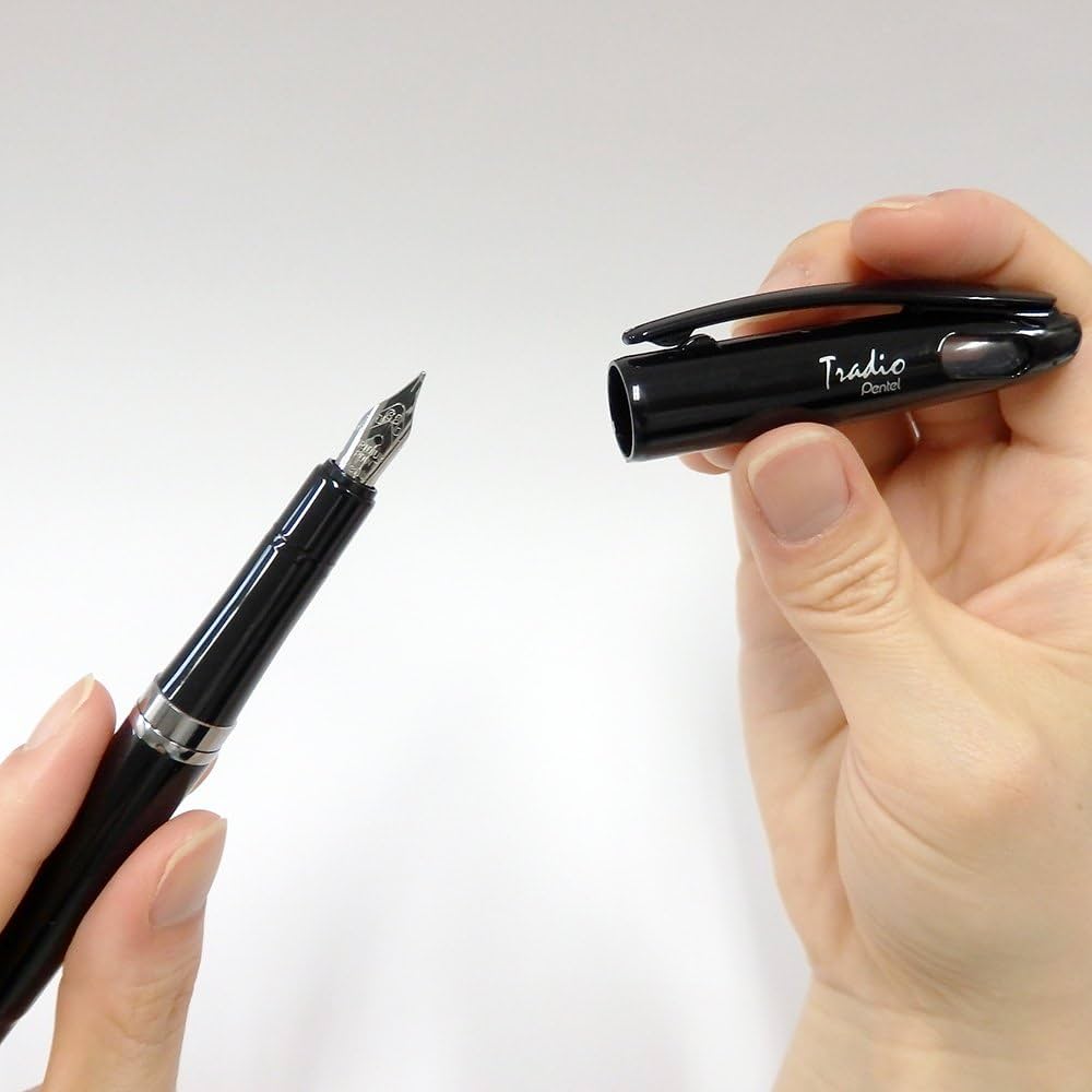 【激レア】ぺんてる トラディオ 金属ペン先万年筆 激レア】ぺんてる トラディオ 金属ペン先万年筆
