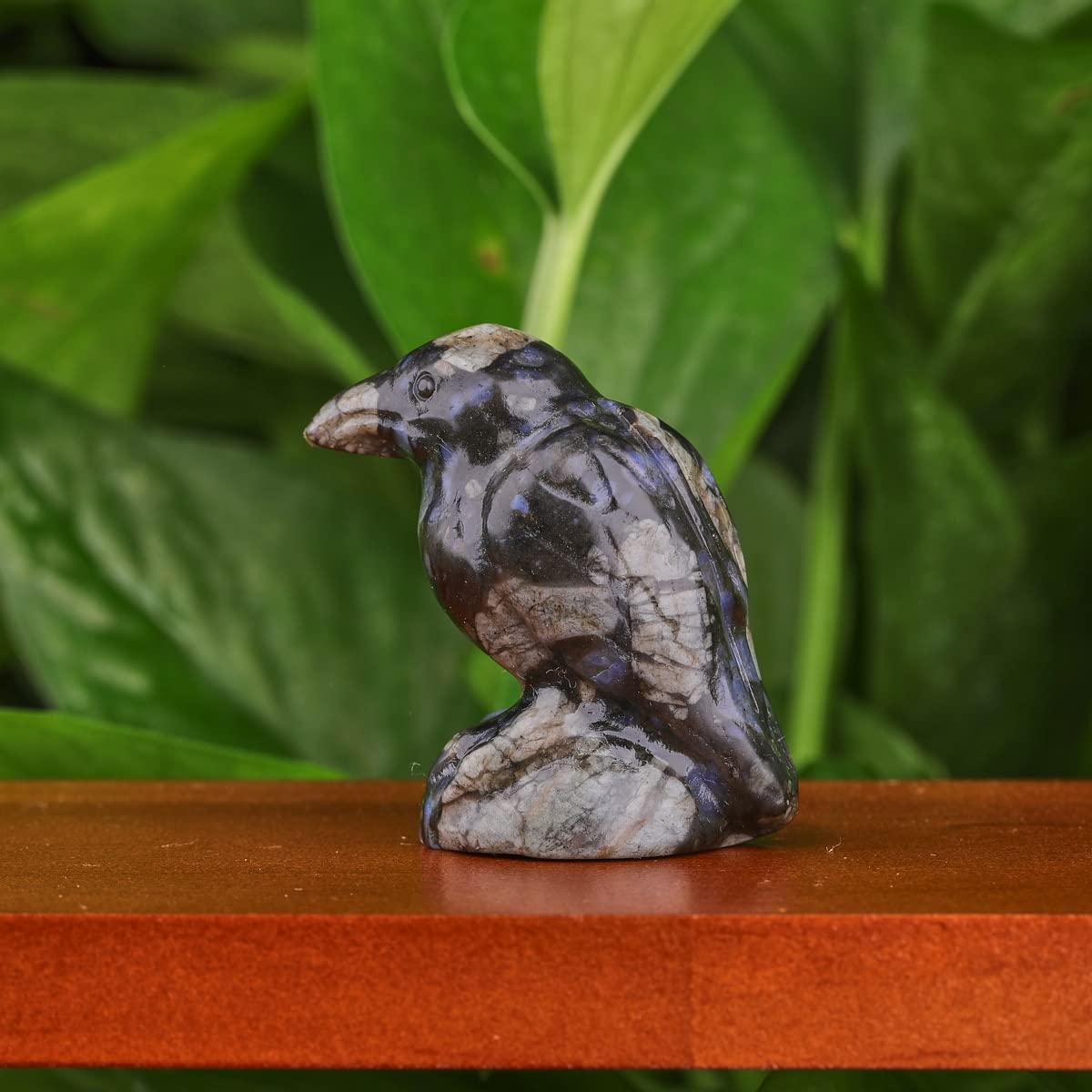 Amazon.co.jp: 1.5インチ 天然宝石彫刻鳥の置物クリスタルレイヴン  