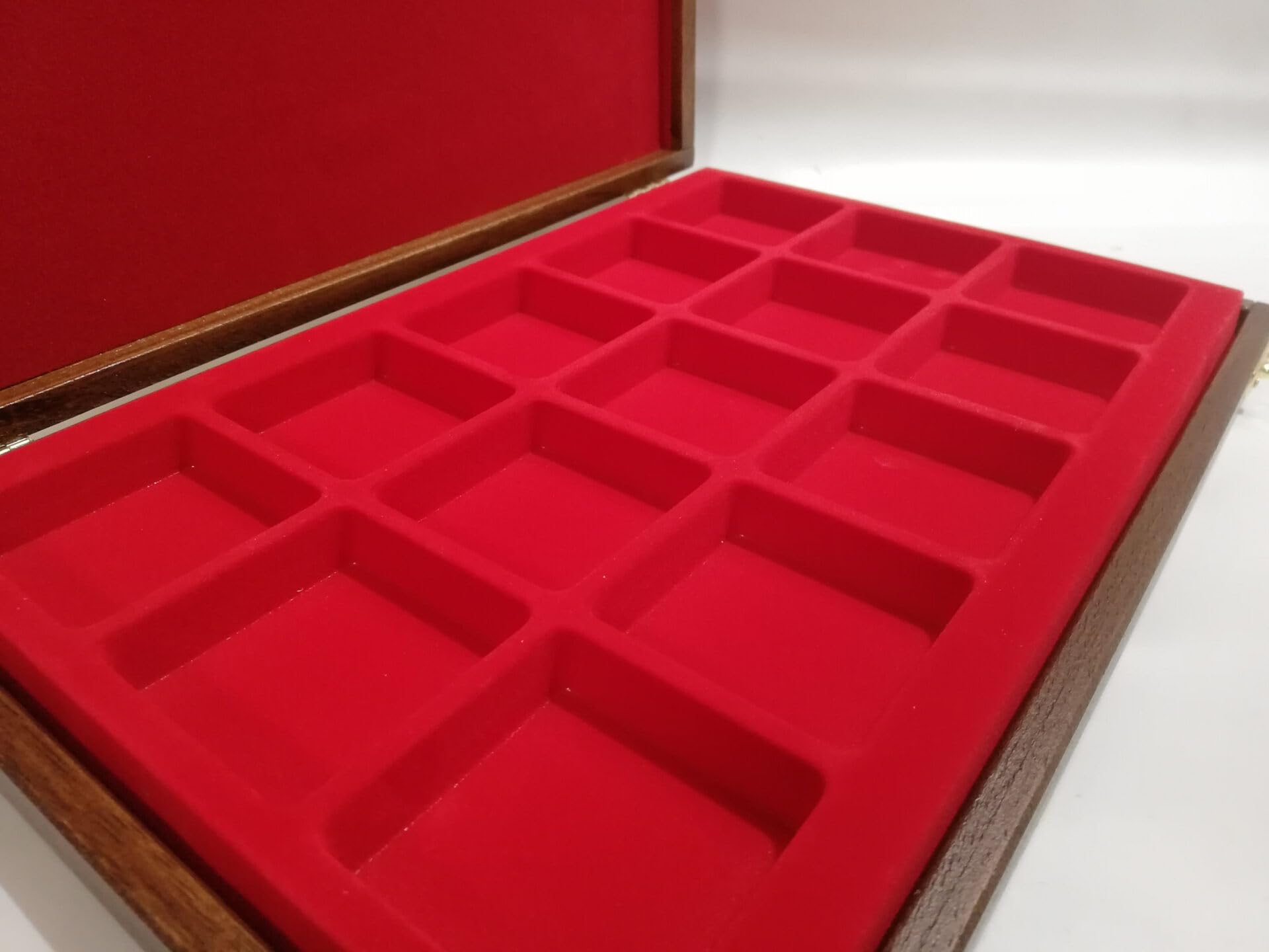 Coins&More Cofanetto in legno per orologi da taschino, gemme, fossili e minerali – fatto a mano, interni morbidi, certificato