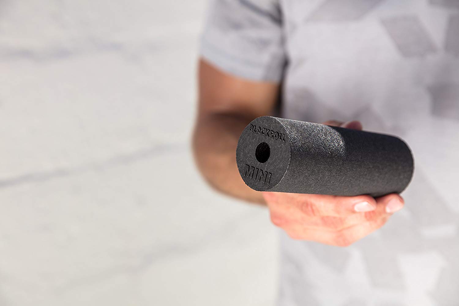 Amazon.co.jp: ブラックロール ドイツ製 フォームローラー ミニ