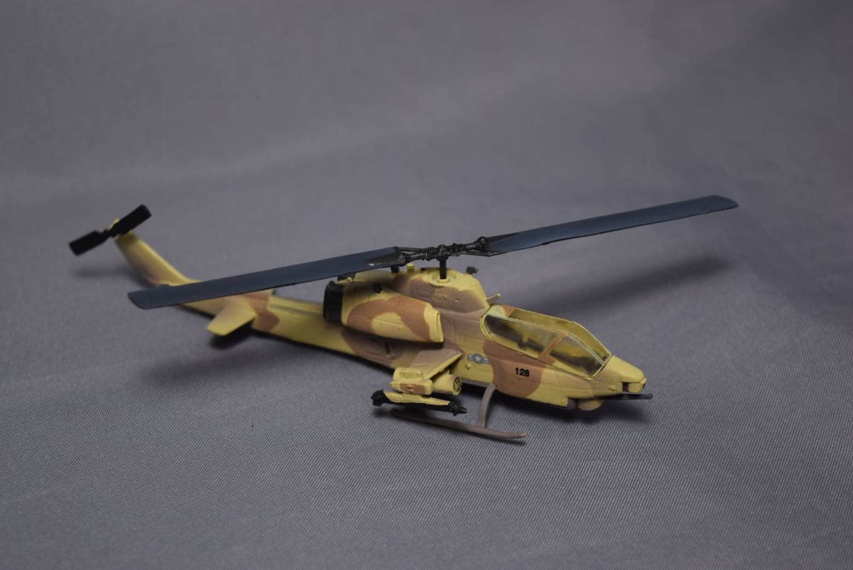 Amazon.co.jp: 1/144稀少2種タカラ/海洋堂ワールドタンクミュージアム