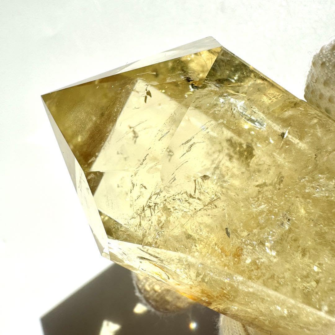 Amazon.co.jp: レインボー シトリン 黄水晶 六角柱 : Toys & Games