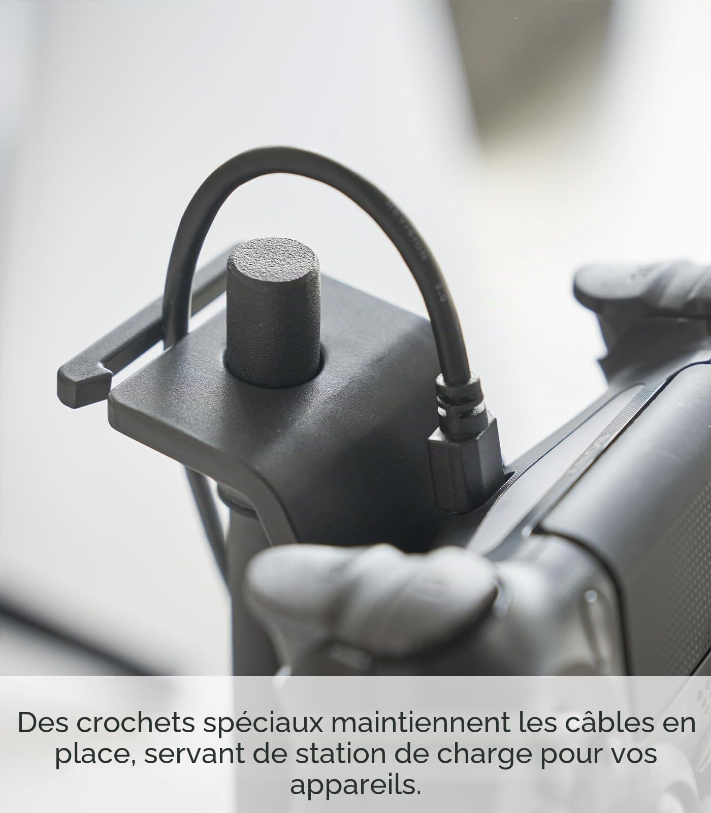 YAMAZAKI Home Support Universel réglable pour manettes de Jeu Noir
