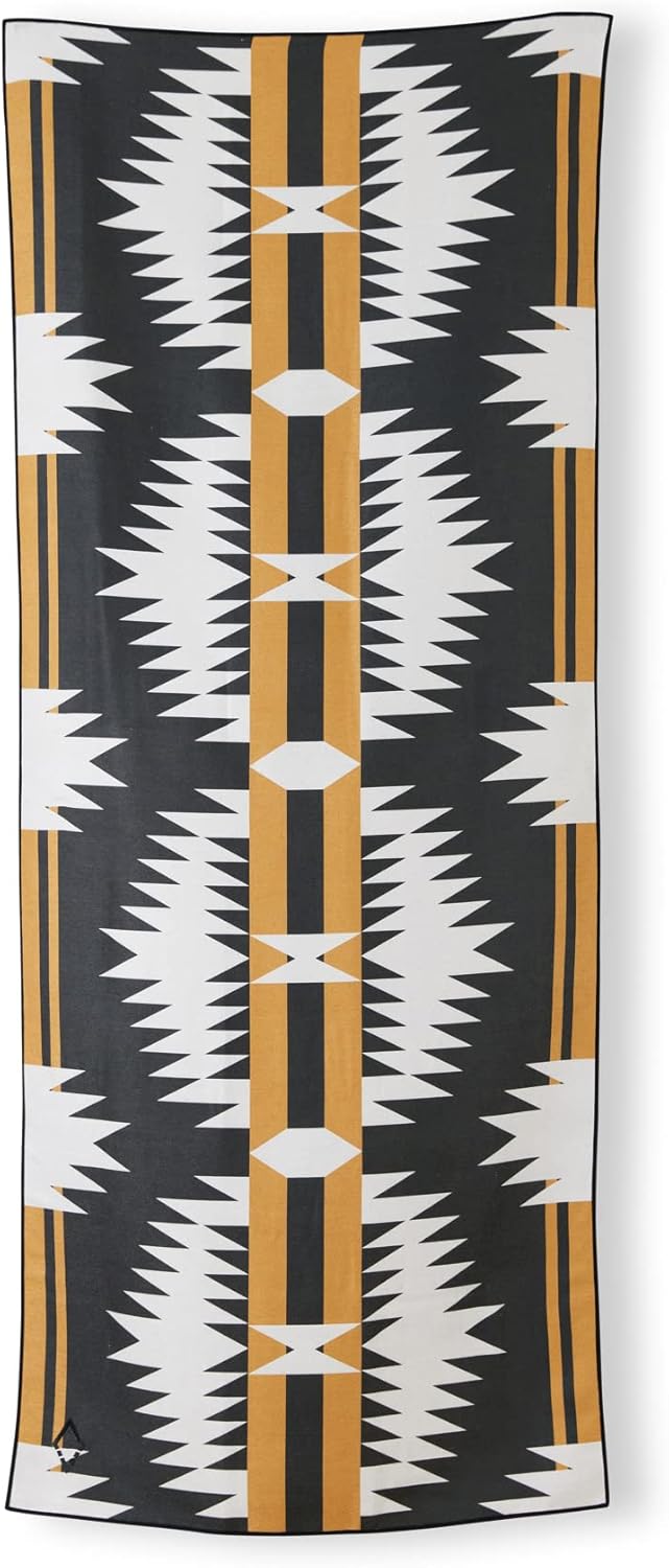 Nomadix Original Towel - Perfect for Beach, Pool, Travel, Camping, Yoga - Made with Recycled Materials - Super Absorbent - Sand Resistant