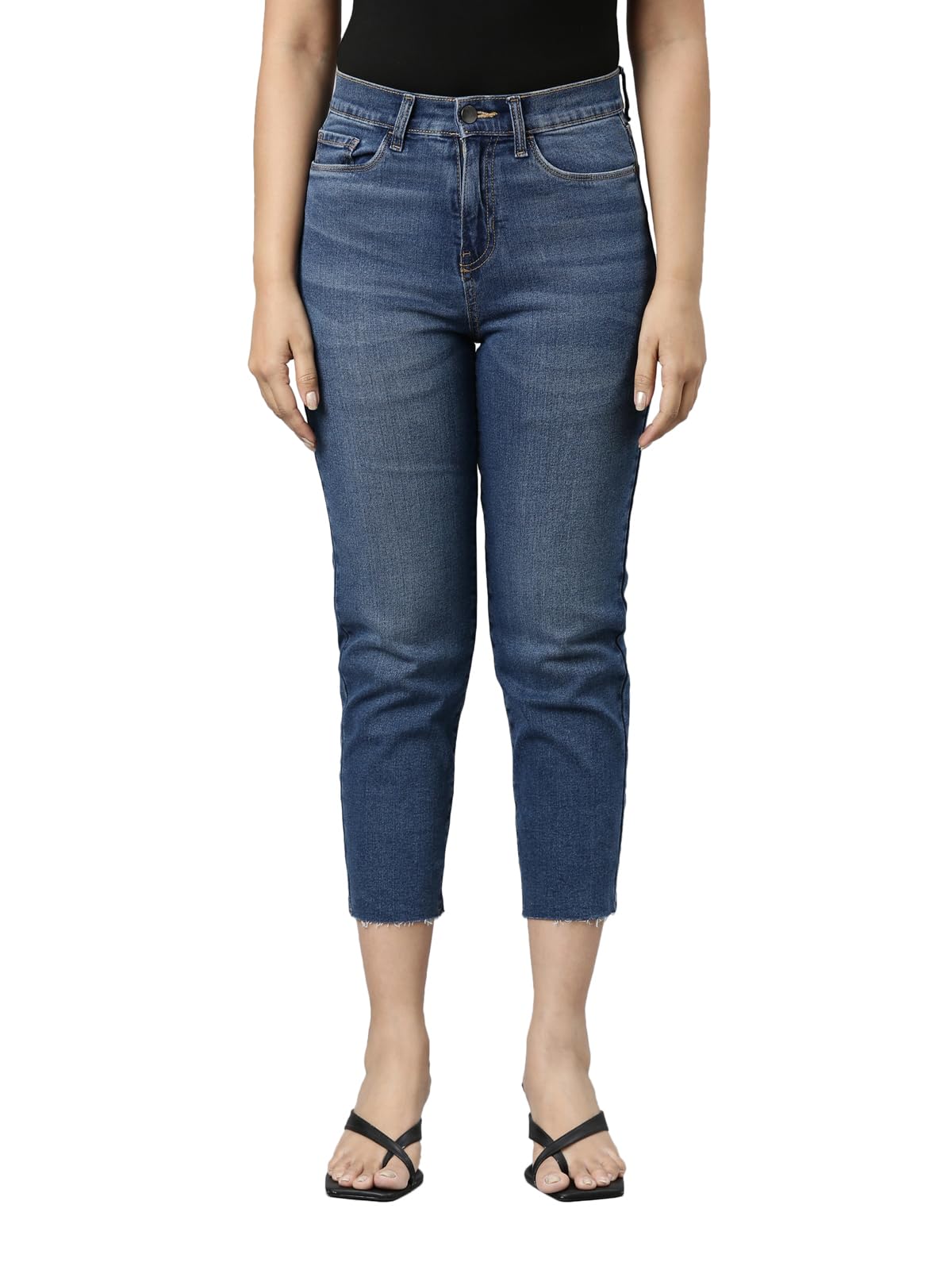 Women Solid Denim Mid Rise Stretchable Cropped Jeans