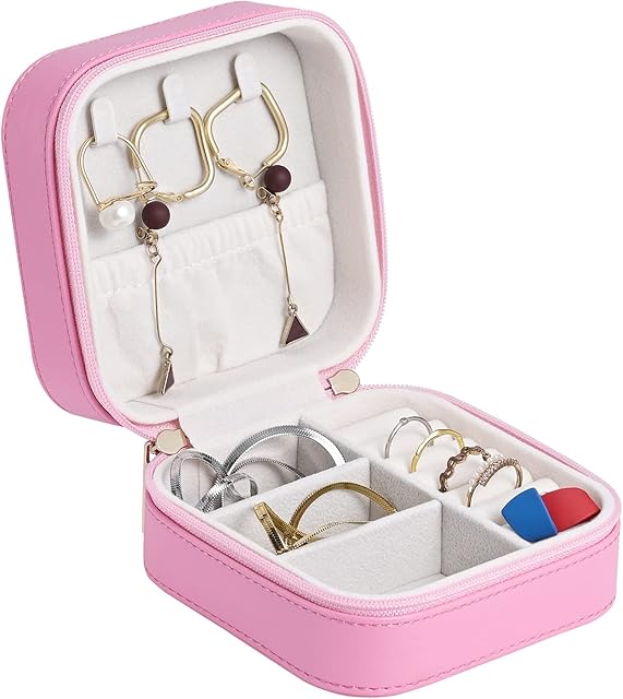SANQIANWAN Luxury Travel Jewelry Box Women Small Jewelry Box Faux Leather Jewelry Box PU Jewelry Storage Jewelry Box to Store Ring Bracelet Earring Necklace (Pink)