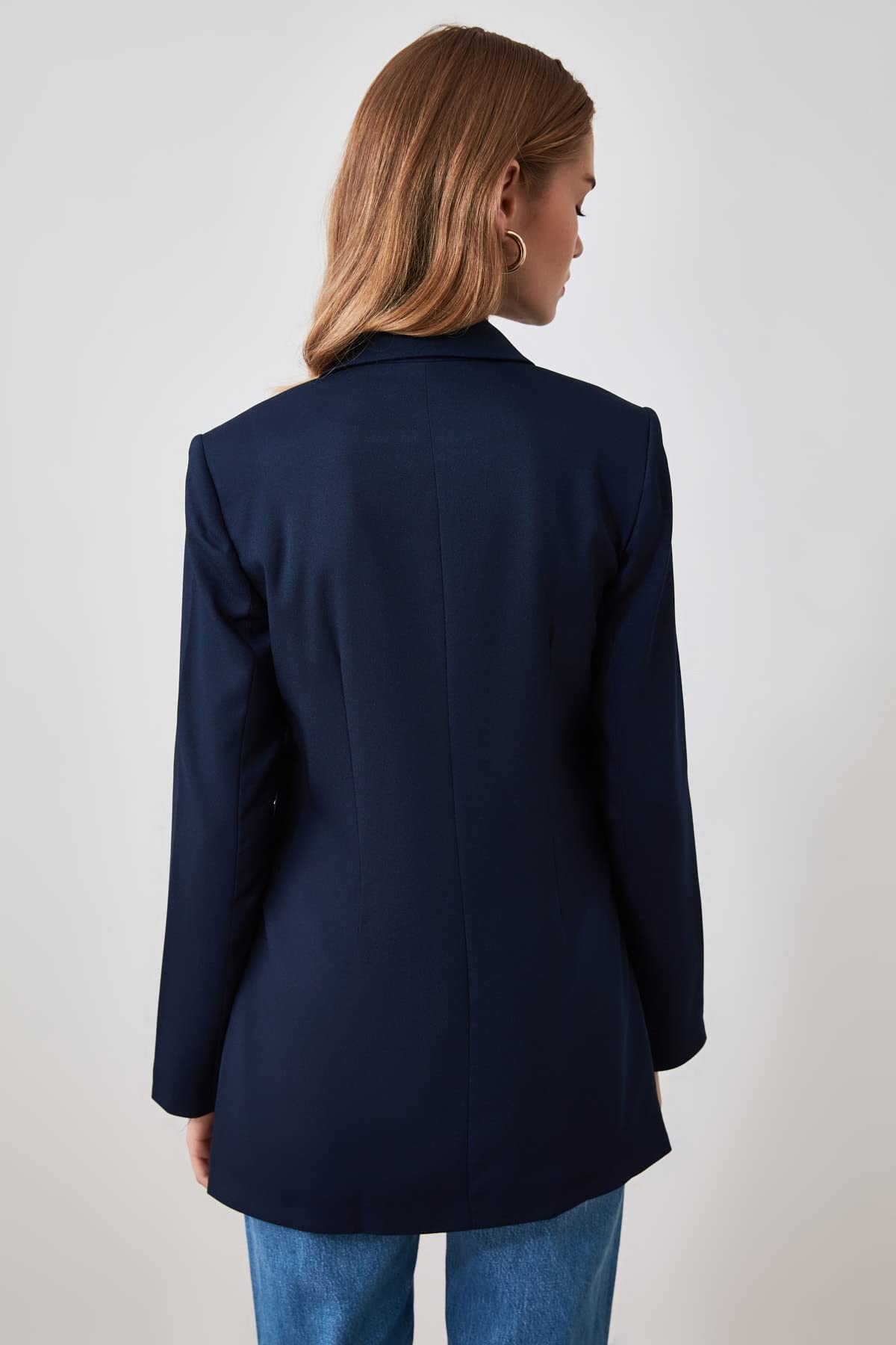 Trendyol Veste Blazer Surdimensionnée À Boutons Bleu Marine Trendyol Veste Blazer surdimensionnée avec Boutons Bleu Marine Femme (Lot de 1)