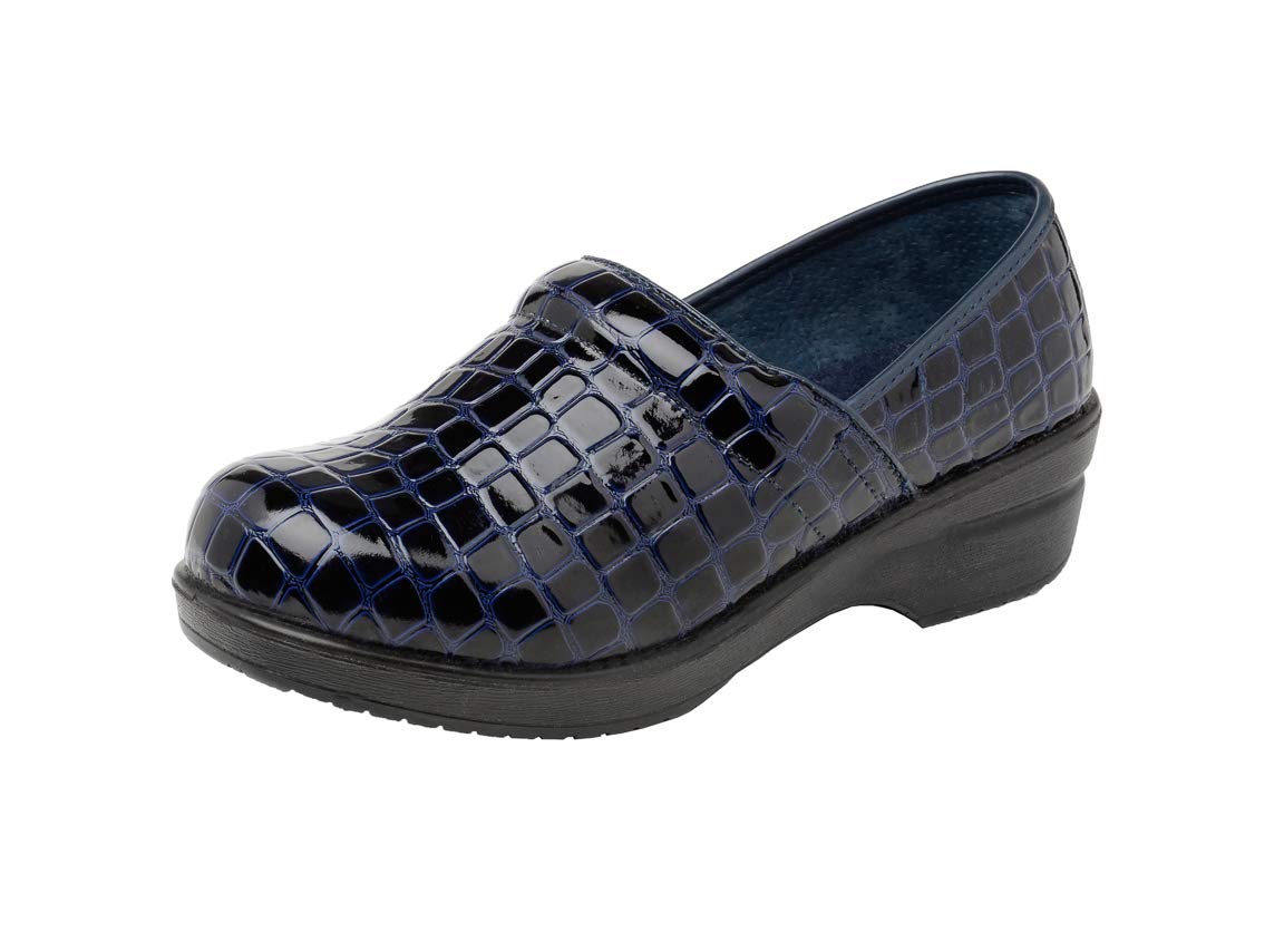 CUSHIONAIRE Women's Claire Slip-On Clog