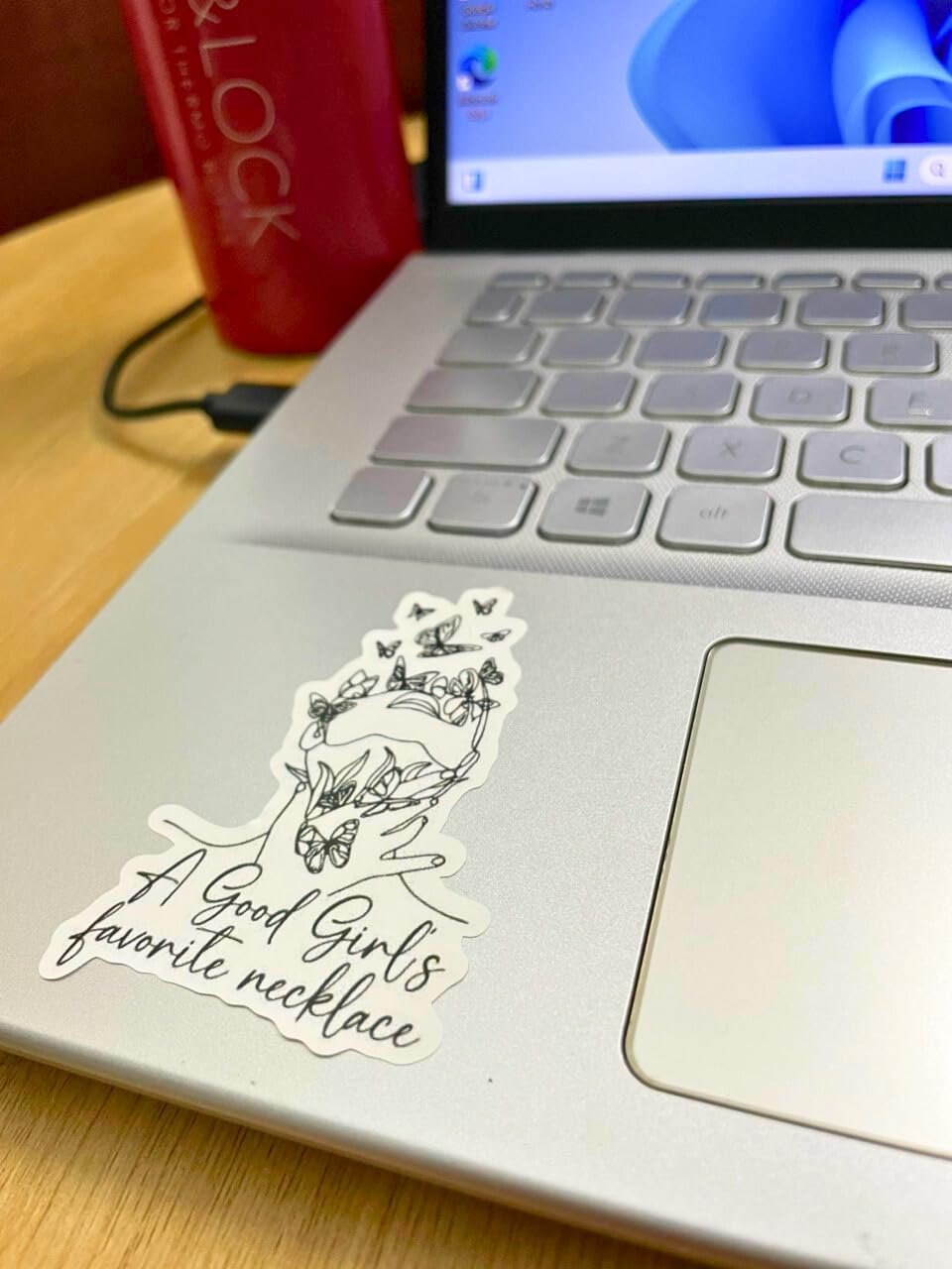 A Good Girl's Favorite Necklace Sticker, Smutty, Girls Love Readings, Dark Romance, Smut, Kindle Sticker, Spicy Books Decals, Bookish (2inch)