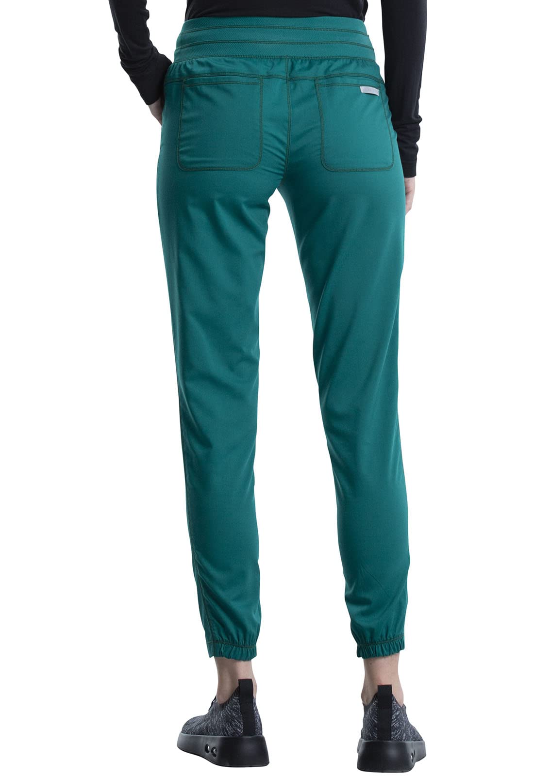 Cherokee Damen Kasack Hose Revolution - Jogger Stil mit Taschen - WWE011 | 5 Taschen, natürliche Leibhöhe, Mischgewebe-Twill, weicher 2-Wege-Stretch, Mesh-Bund für aktive Schichten