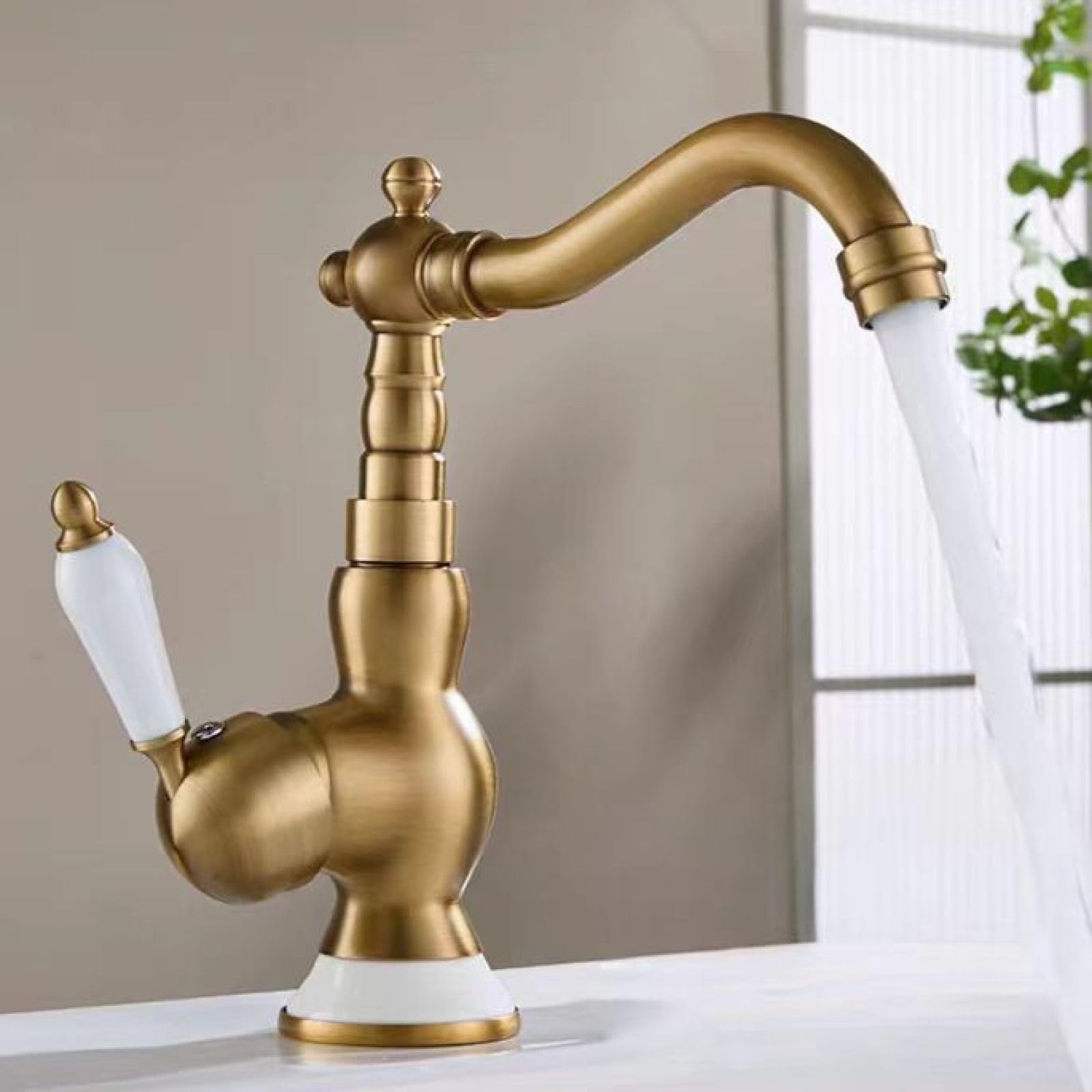 All-Copper Kitchen Hot and Cold Water Sink Faucets