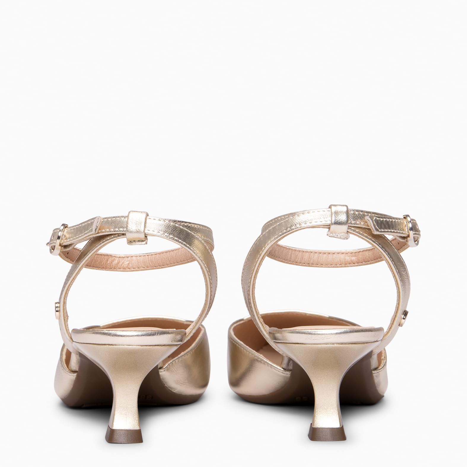 miMaO. Zapatos Destalonados con Pulsera al Tobillo Elegantes y cómodos. Diseñados y Fabricados en España