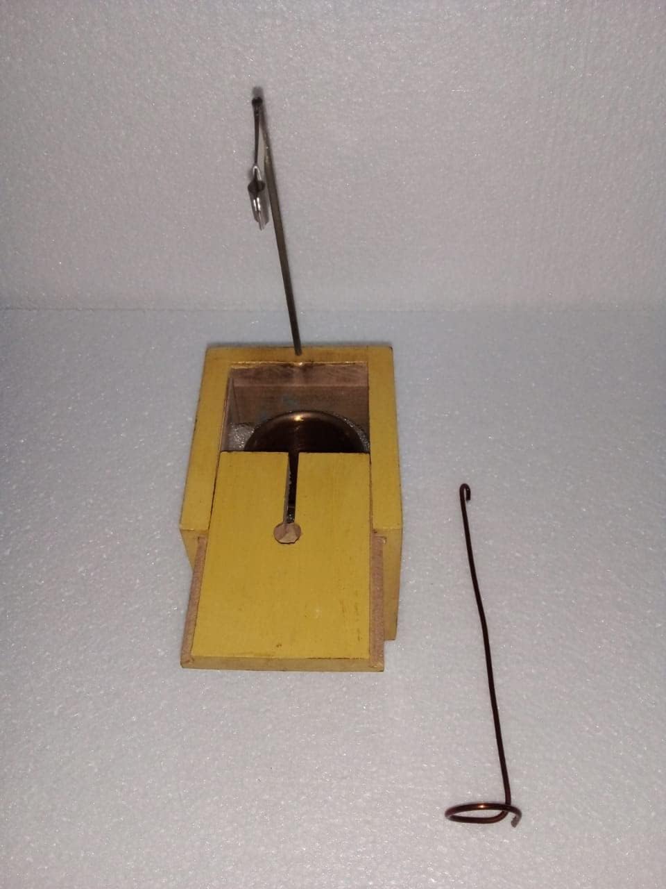 Labsurge Copper Calorimeter, Size 3"x2" (In Wooden Box) / Physics Laboratory Equipments, Used to Measure Specific, Substances of Heats - Image 2 thumbnail
