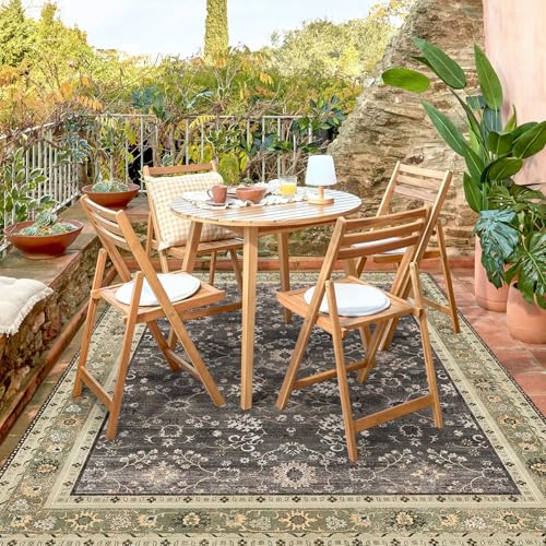 6'6" x 10' vinyl rug with bohemian floral pattern