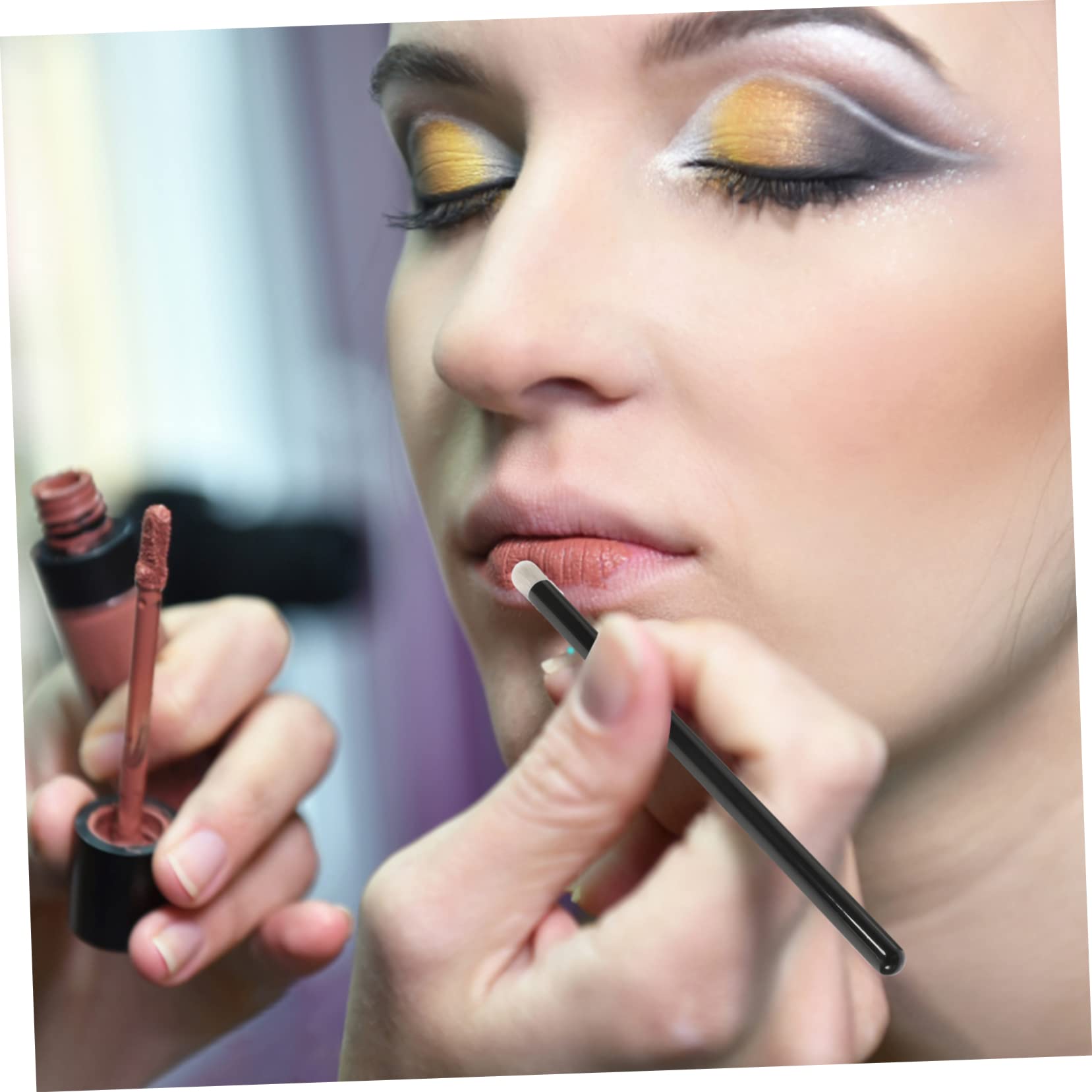 FOYTOKI Professional Makeup Brush Set 4pcs Round Lip Brush Lipstick Applicator for Women