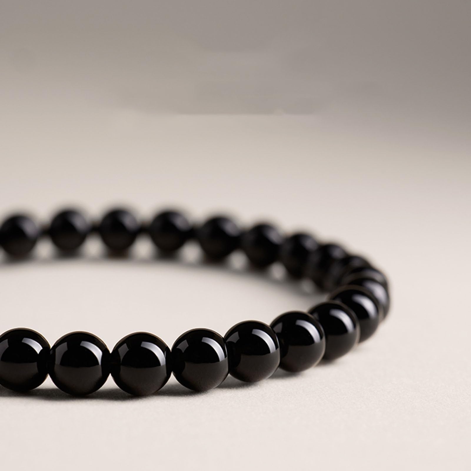 Heilendes schwarzes Obsidian-Armband, echtes vulkanisches Naturglas-Stretch-Armband zum Schutz, Erdung, Verstellbarer Steinschmuck für Männer und Frauen, Chakra-Geschenke,16MM