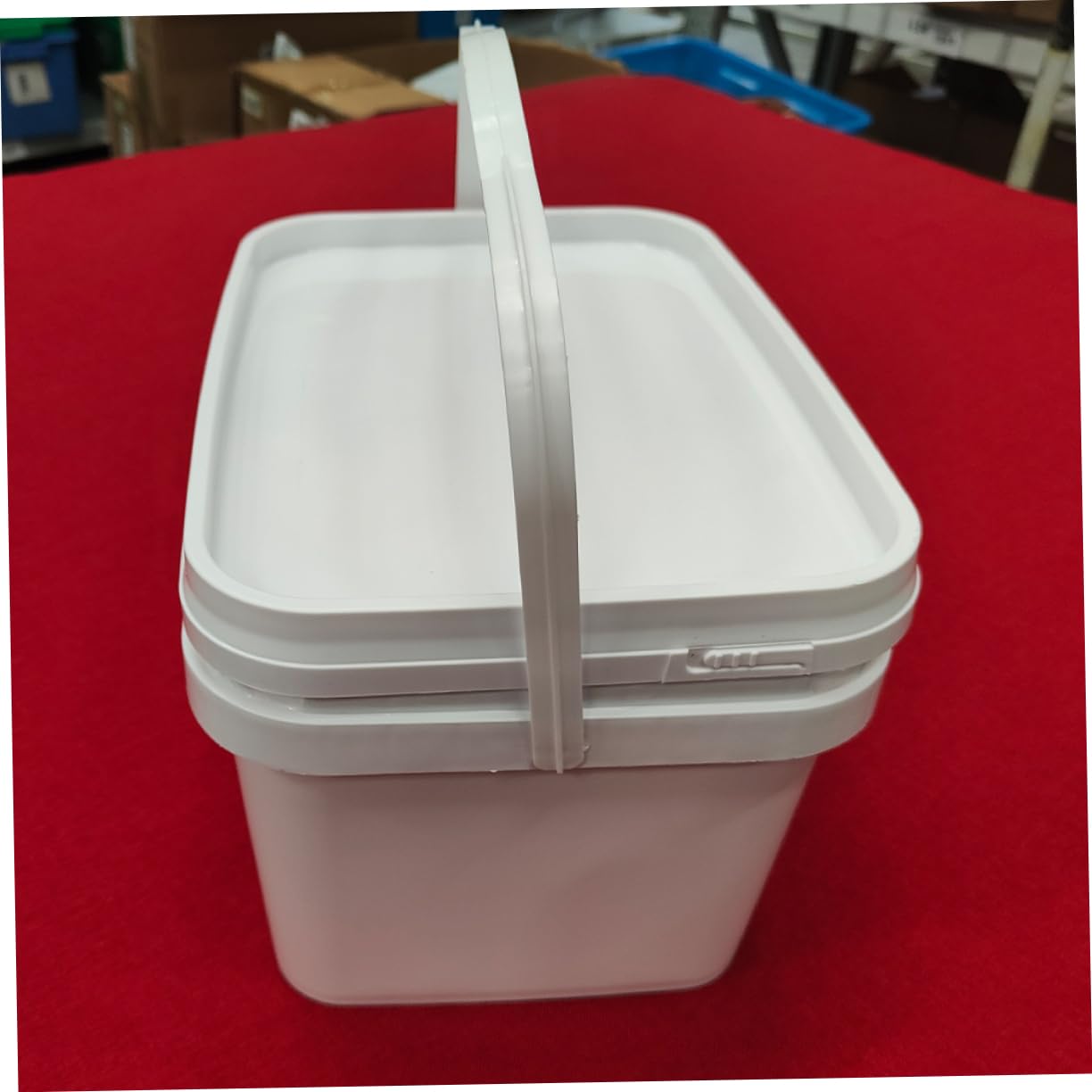 LIFKOME Secchio per Verniciare 10l Bianco in Pp con Manico e Coperchio, Leggero e Multifunzionale per Conservazione e Pittura Professionale