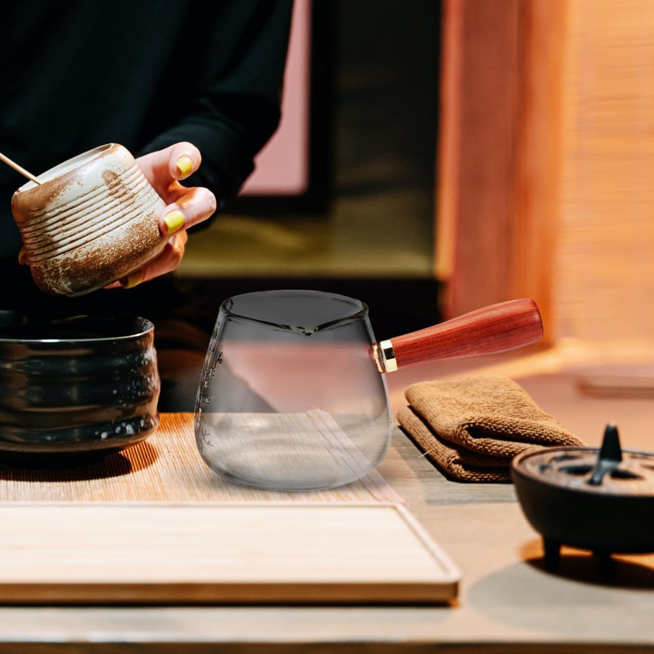 ULTECHNOVO Tea Dispenser Glass Cup with Wooden Handle Milk Latte Cup for Tea Ceremony Heat Insulation Easy to Clean Ergonomic Design