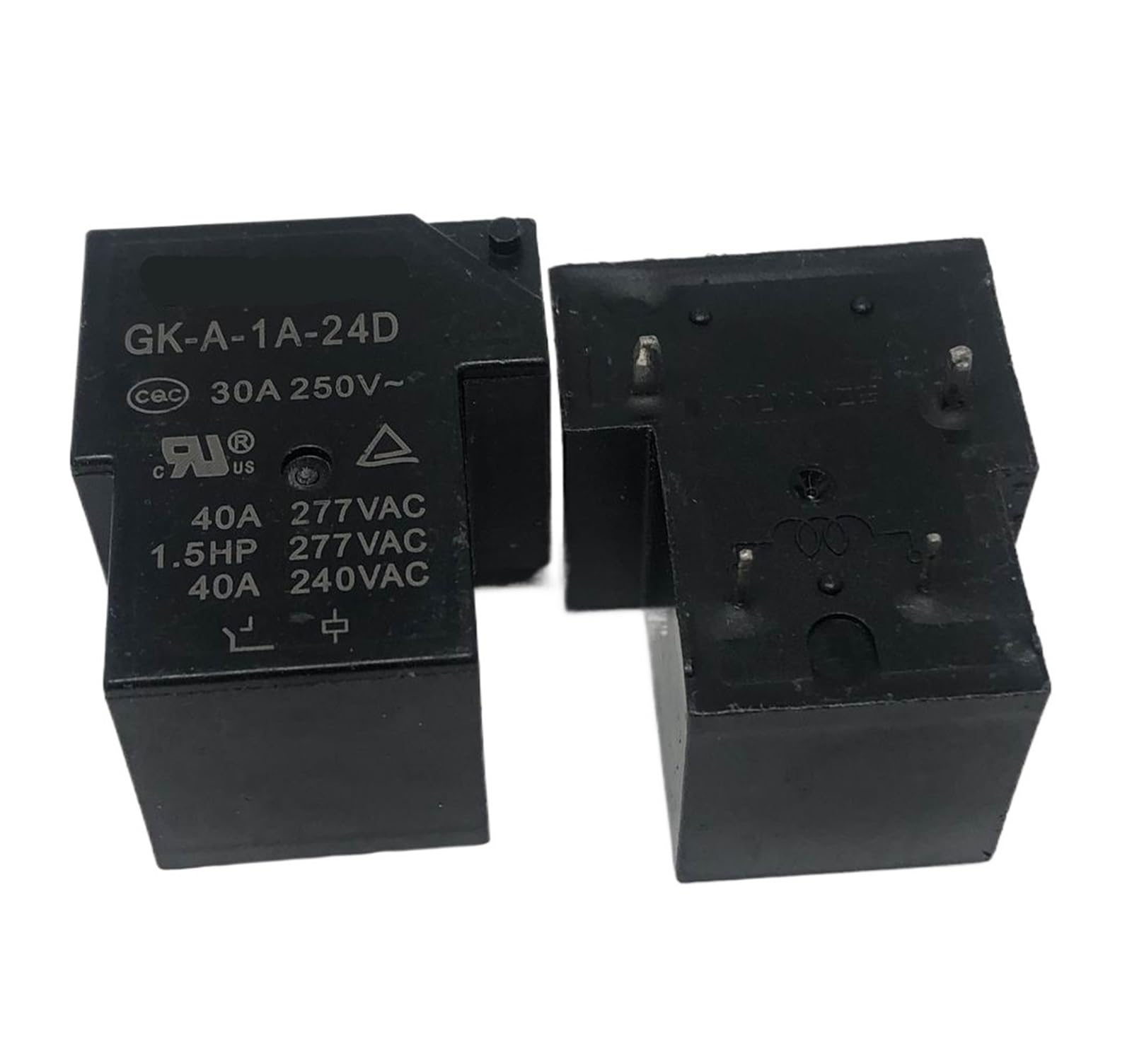 Relé T90-1A-4P-12V con alta capacidad de 40A para evitar sobrecargas