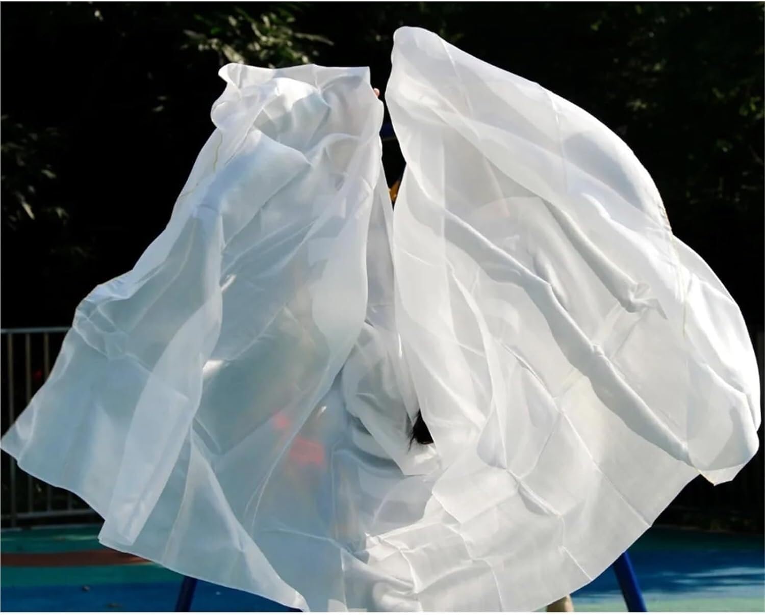 Voile de danse du ventre en soie blanc pour spectacles de groupe et gala