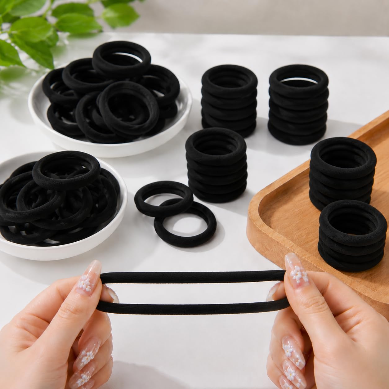 Polyester and Rubber Hair Ties, Seamless Elastic Bands for Ponytails, Office Hairstyles, Running and Yoga Workouts