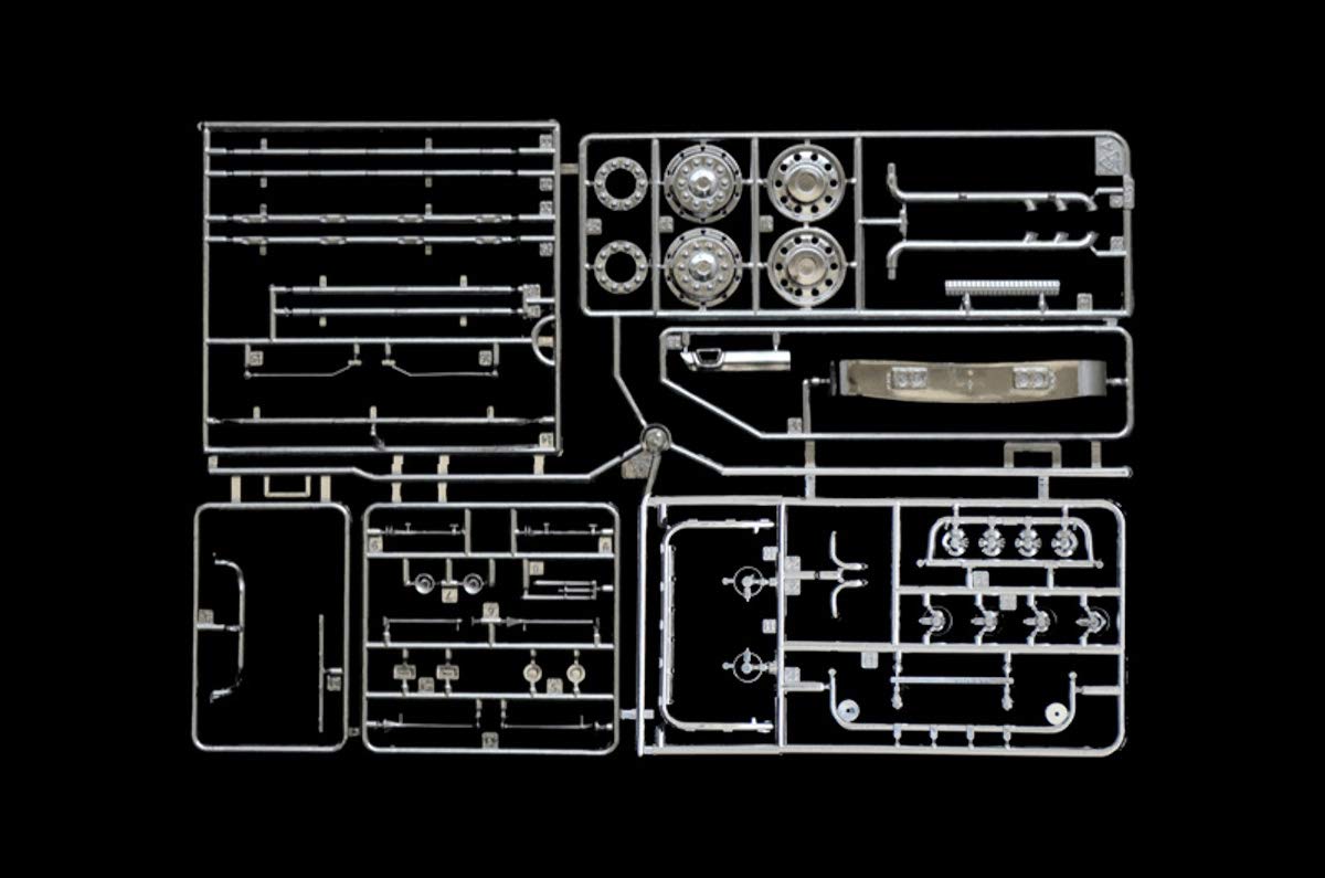 Italeri 3922 - Scania 164l Topclass "Showtrucks" Model Kit Scala 1:24