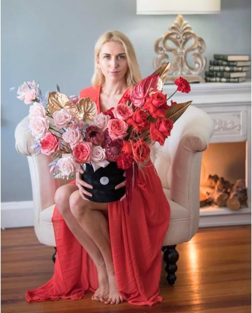 UNIKPACKAGING Premium Quality Round Velvet Flower Box, Gift Boxes for Luxury Flower and Gift Arrangements, Set of 3 pcs (Black) - Image 5