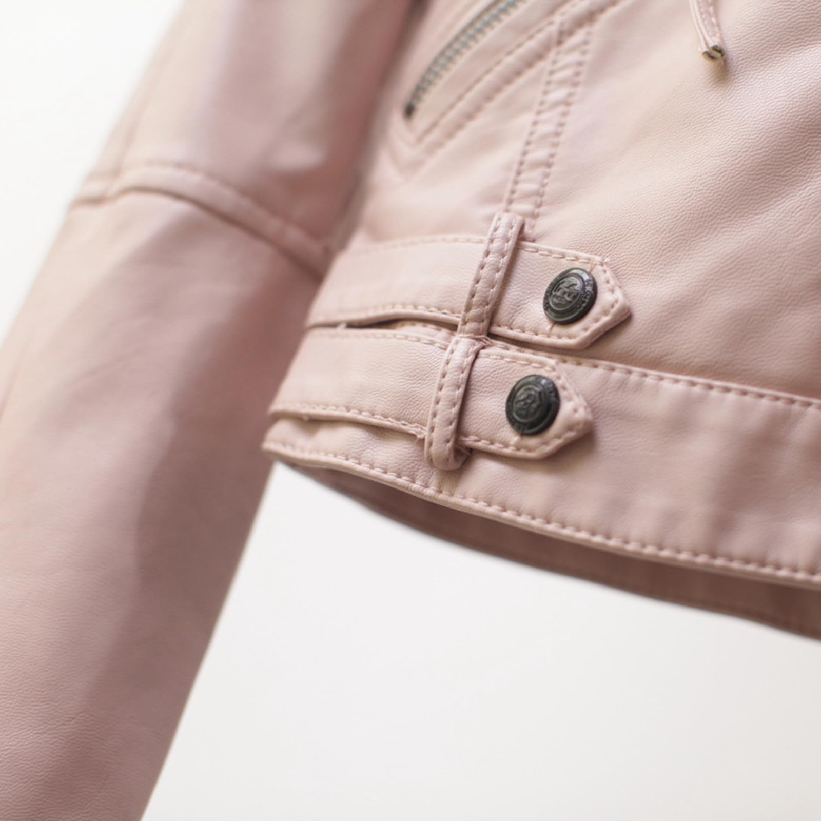 Jacke Damen Sommer - Kombinierbare Damen Lederjacke Kurz Slim Fit Design Mit Motorradreißverschluss Stilvolle Mode Für Vielseitige Anlässe