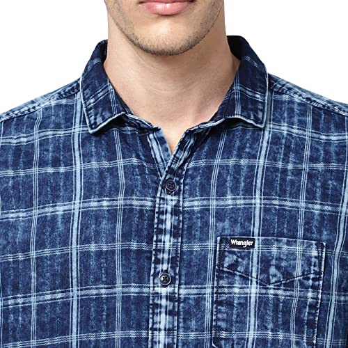 Image of Wrangler Men Checked Indigo Shirt (Regular)