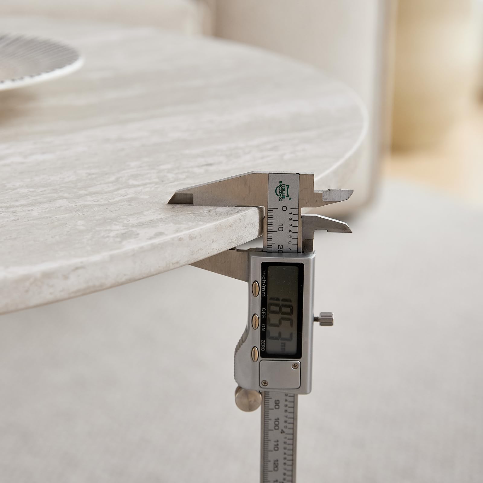GrandCA HOME Set di 2 Tavolini Rotondi Impilabili con Gambe Cilindriche ed Effetto Travertino Grigio Finto, Tavolino da Caffè in Stile Minimalista Moderno per Soggiorno o Camera da Letto