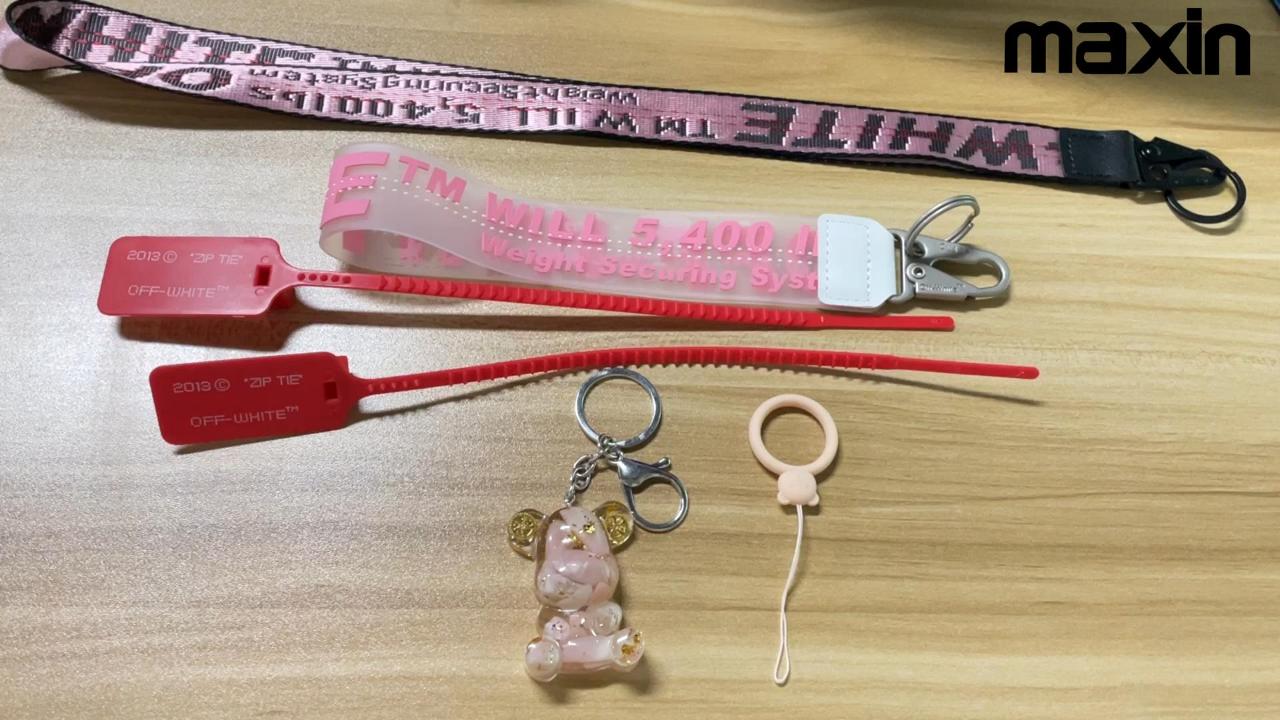 Maxin Set Portachiavi Rosa Con Ciondolo Orso: 2 Cordini E 2 Portachiavi In Metallo E Silicone Per Zaino E Cellulare - 4
