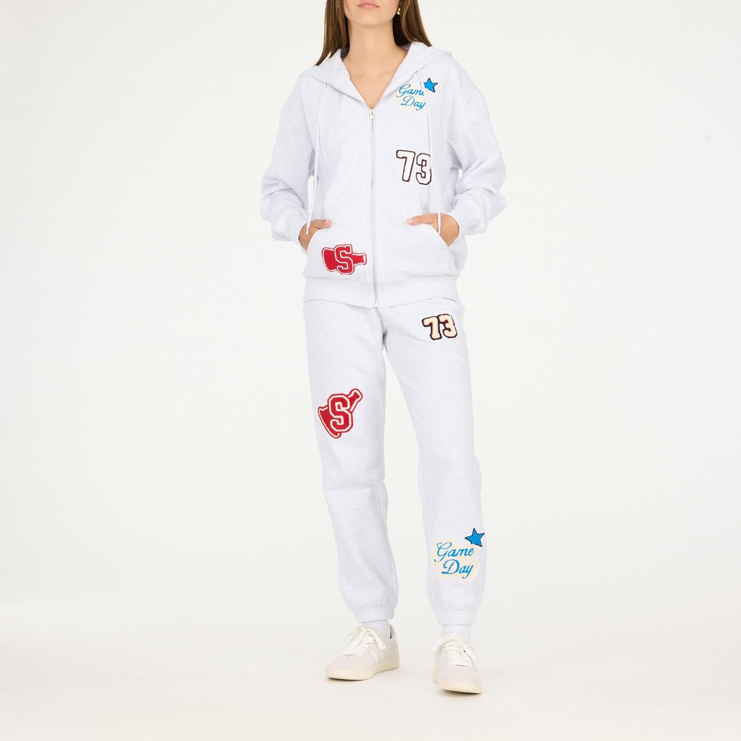 Forever 21 Women's Sweatshirt - Image 2