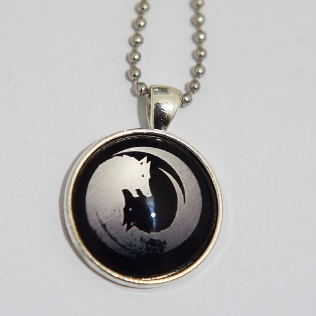 Charm Yin Yang Wolf Necklace, Wolf Pendant Jewelry Wolf Jewelry Wolf Necklace Wolf Pendant