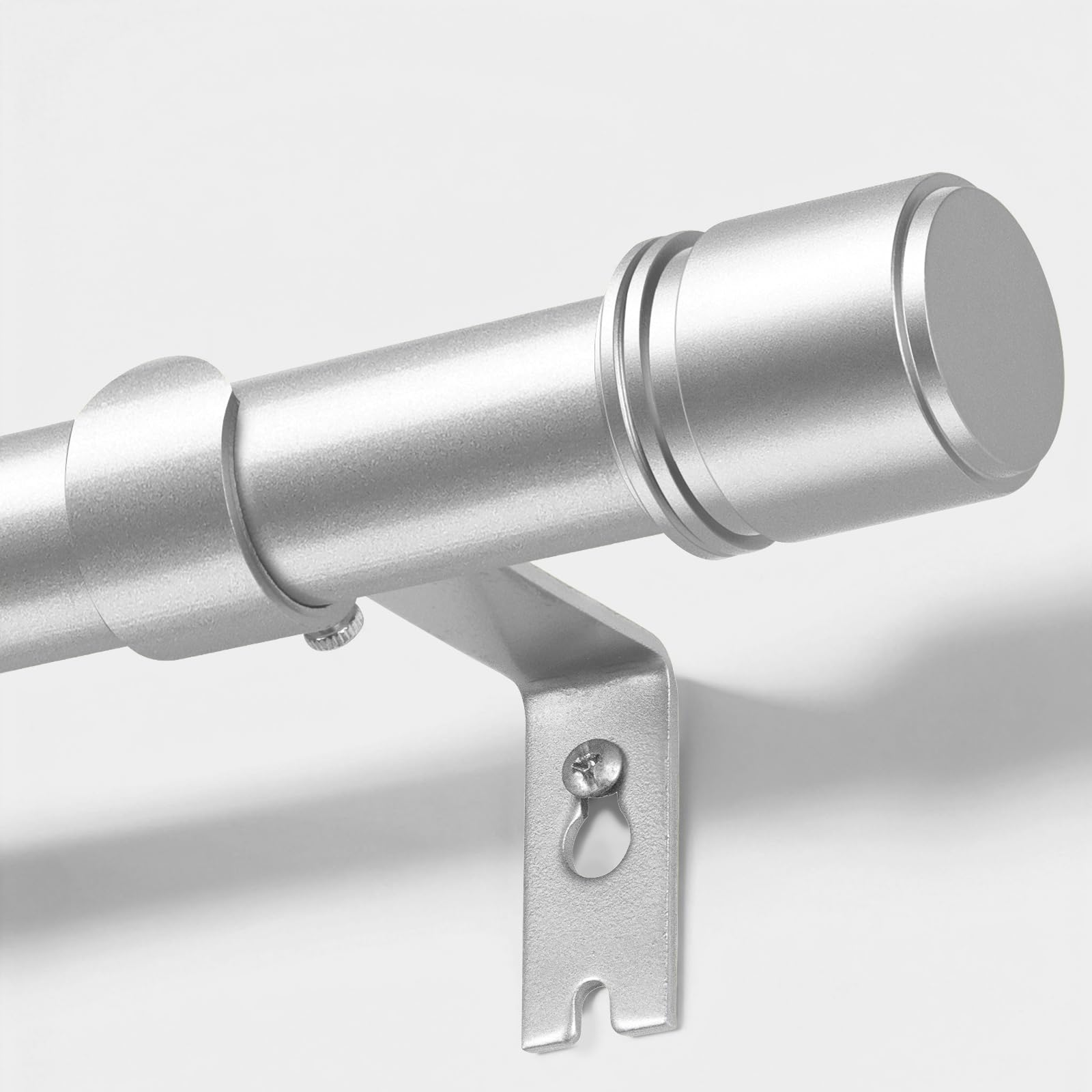 HOTOZON Gardinenstange Silber 80-148 cm, 25 mm Durchmesser Vorhangstange Ausziehbare, Teleskop Gardinenstange Fenster mit Kappenknäufen mit Halterungen, Gardinenstangen für Schlafzimmer, Wohnzimmer