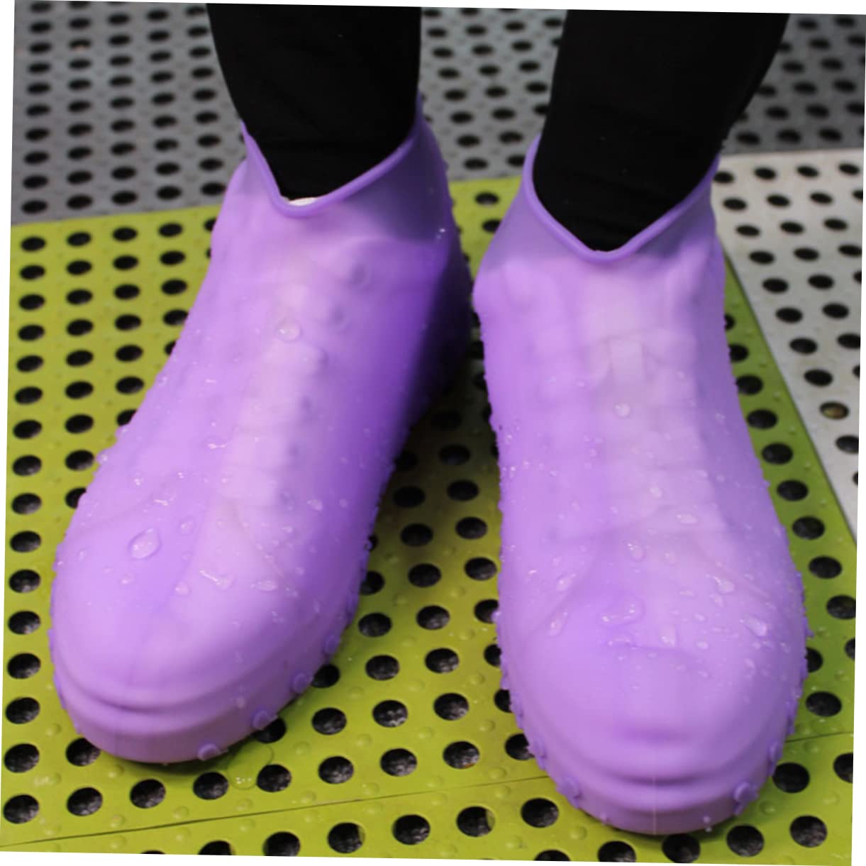 SUPVOX Couvre Chaussures Silicone Imperméable Antidérapant et à Lusure pour Homme et Femme Protection Pluie Réutilisable Protège Chaussures Boue et Eau pour Randonnée Couleur Aléatoire