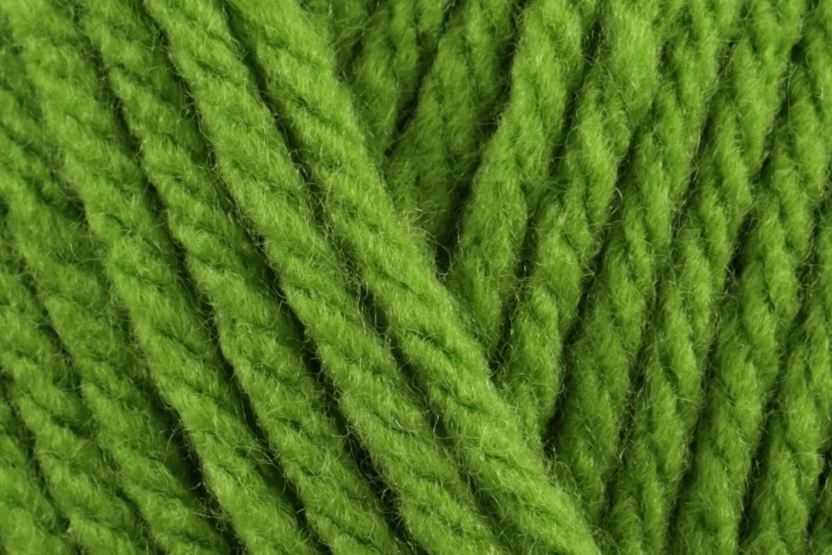 Sirdar Hayfield Bonus Chunky Crochet Yarn, 100% Acrylic Soft Knitting Wool for Sweaters, Cardigans, Jumpers, Ponchos and Capes - 100g Ball - Lemongrass (699) - Single (1 Ball)