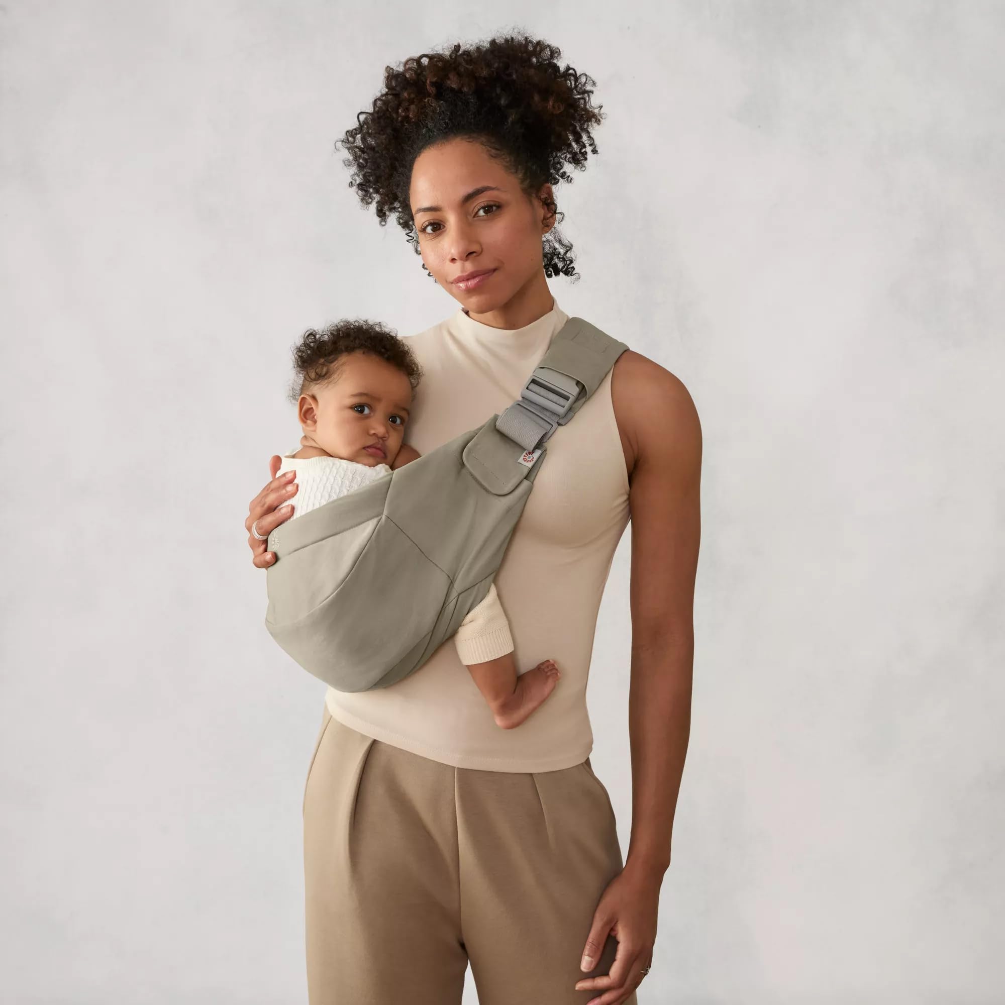 Ergobaby Upsie スリング エルゴベビー Upsie Sling (アップシースリング） | エルゴベビー