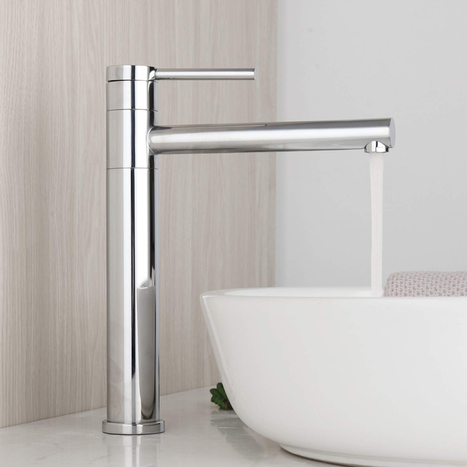 HCFYAUIS 360° Swivel Bathroom Sink Faucet Single Handle Deck Mount Basin Mixer Tap Hot & Cold Water Modern Design for Bathtubs & Sinks Easy Installation
