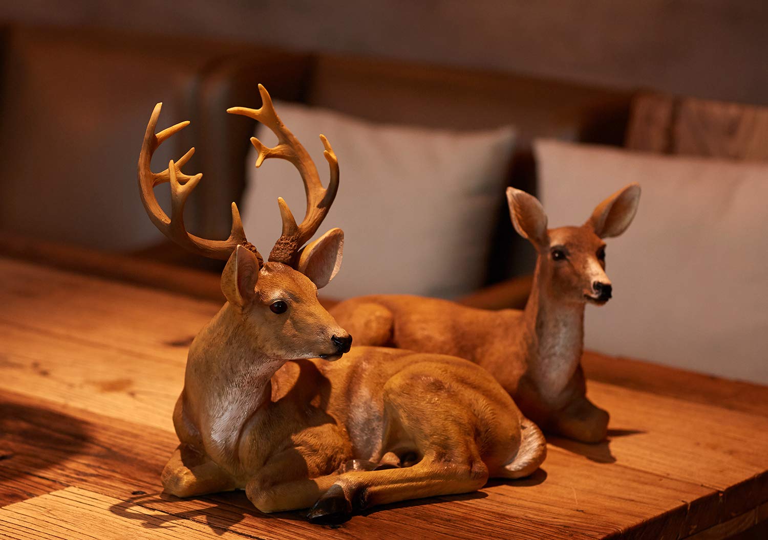 XTAPAN Doe & Buck Statue Figurines Deer Animal Sculpture Gift Home Decor,Office or Outdoor Garden Statue Woodland Decoration